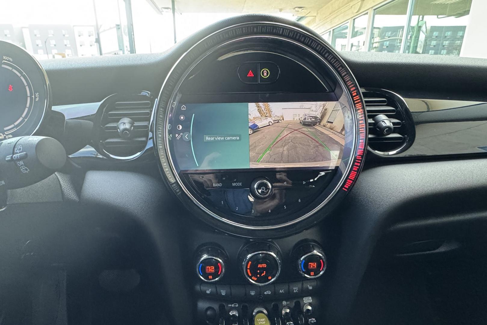 2022 Moonwalk Grey /Black MINI Cooper SE EV (WMW13DJ02N2) with an 32.6 kWh engine, Automatic transmission, located at 2304 W. Main St., Boise, ID, 83702, (208) 342-7777, 43.622105, -116.218658 - All Electric! A Blast To Drive! - Photo#5