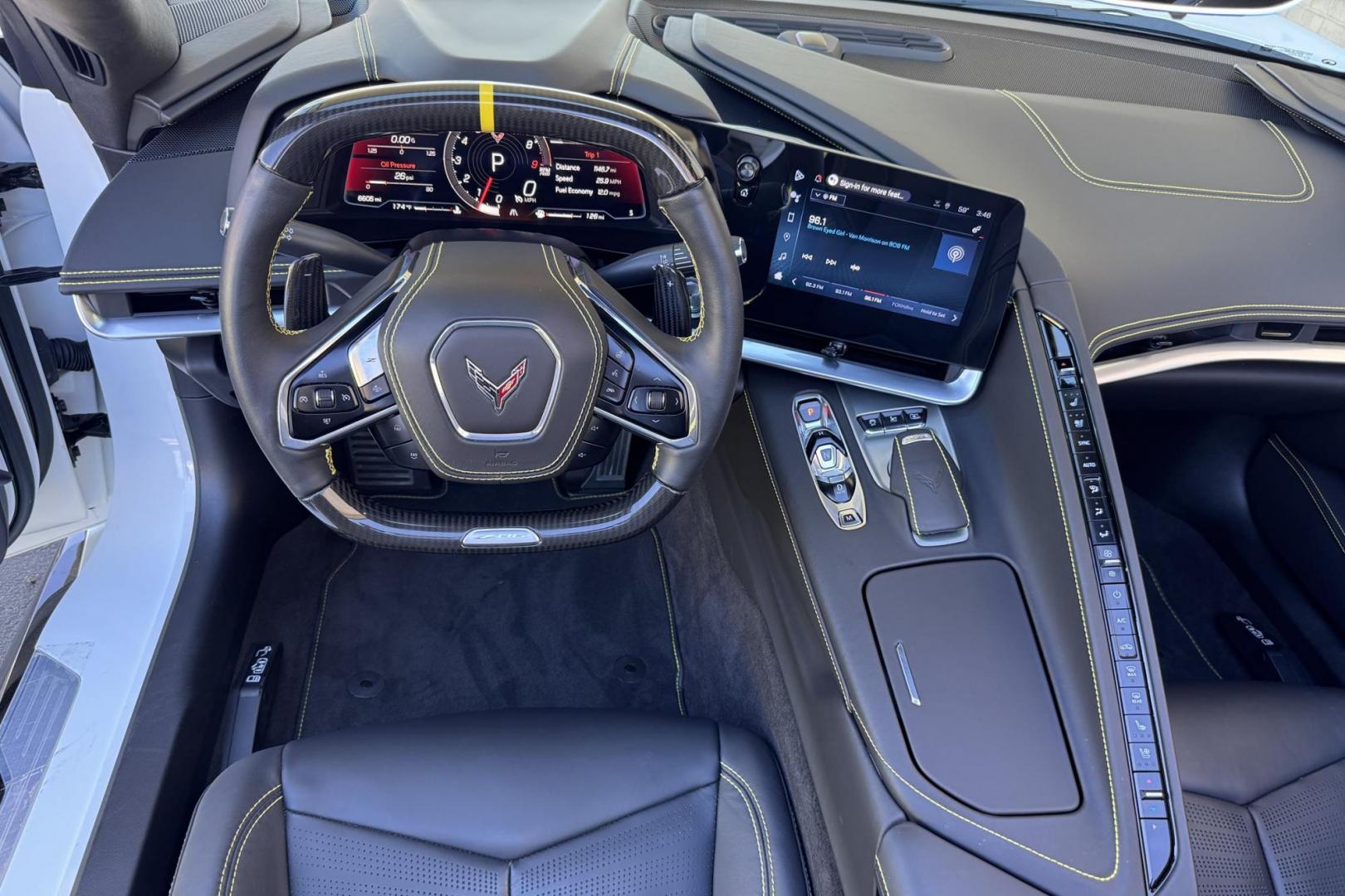 2024 Arctic White /Jet Black Chevrolet Corvette Stingray Convertible 3LZ (1G1YF3D34R5) with an V8 5.5 Liter engine, Automatic 8 Speed transmission, located at 2304 W. Main St., Boise, ID, 83702, (208) 342-7777, 43.622105, -116.218658 - Stunning Z/06 3LZ Corvette Stingray Convertible! - Photo#6