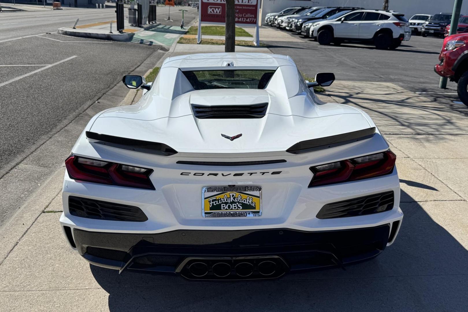 2024 Arctic White /Jet Black Chevrolet Corvette Stingray Convertible 3LZ (1G1YF3D34R5) with an V8 5.5 Liter engine, Automatic 8 Speed transmission, located at 2304 W. Main St., Boise, ID, 83702, (208) 342-7777, 43.622105, -116.218658 - Stunning Z/06 3LZ Corvette Stingray Convertible! - Photo#22