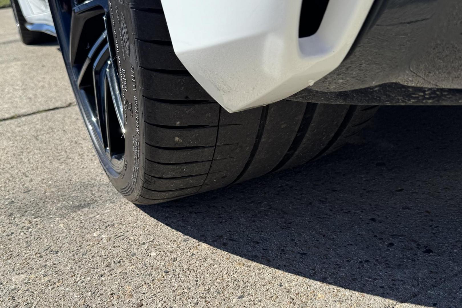 2024 Arctic White /Jet Black Chevrolet Corvette Stingray Convertible 3LZ (1G1YF3D34R5) with an V8 5.5 Liter engine, Automatic 8 Speed transmission, located at 2304 W. Main St., Boise, ID, 83702, (208) 342-7777, 43.622105, -116.218658 - Stunning Z/06 3LZ Corvette Stingray Convertible! - Photo#25