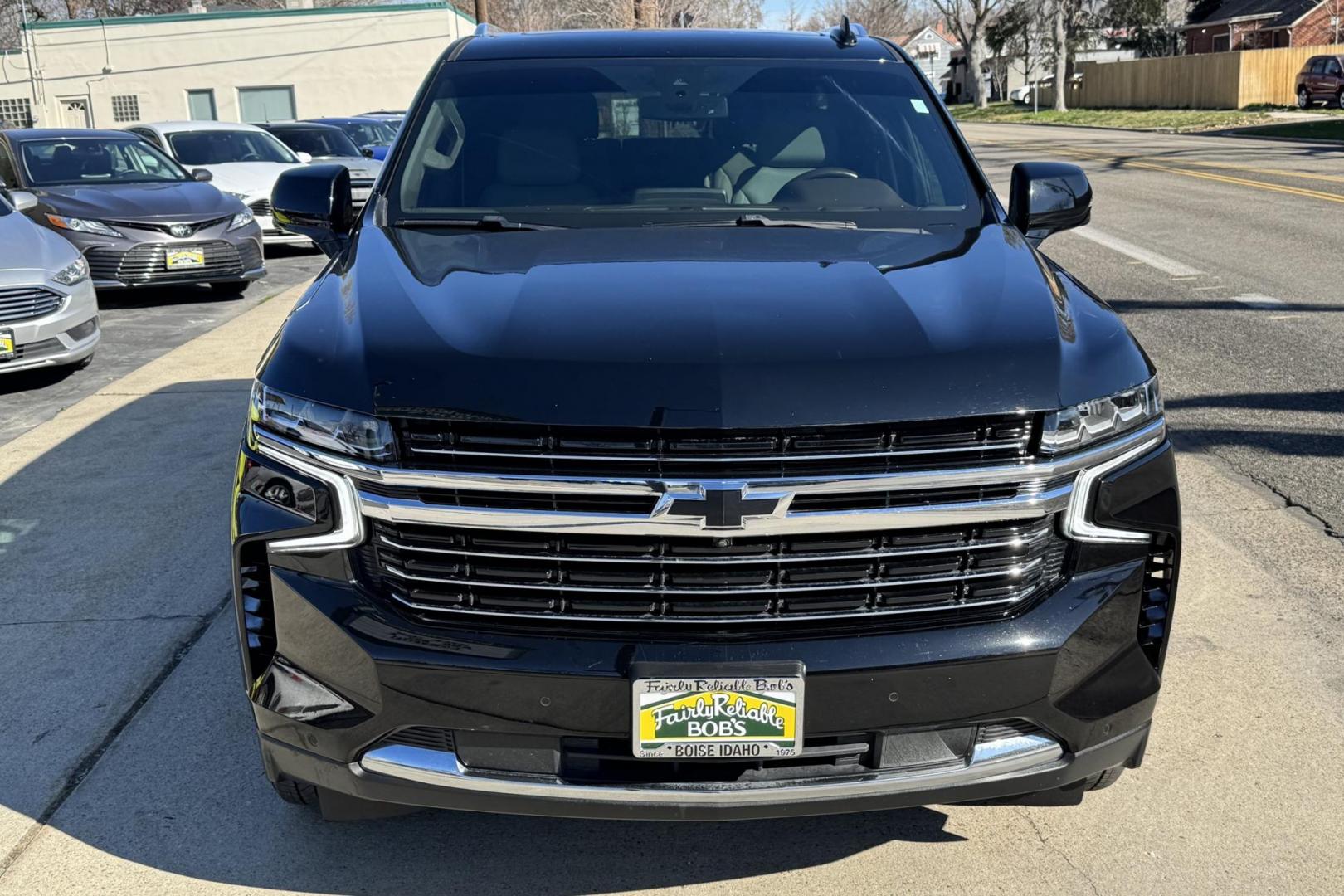 2022 Black /Jet Black Chevrolet Tahoe LT (1GNSKNKT6NR) with an 6 Cyl 3.0 Liter Turbo Diesel engine, Automatic 10 Speed transmission, located at 2304 W. Main St., Boise, ID, 83702, (208) 342-7777, 43.622105, -116.218658 - One Owner Idaho Tahoe! - Photo#3