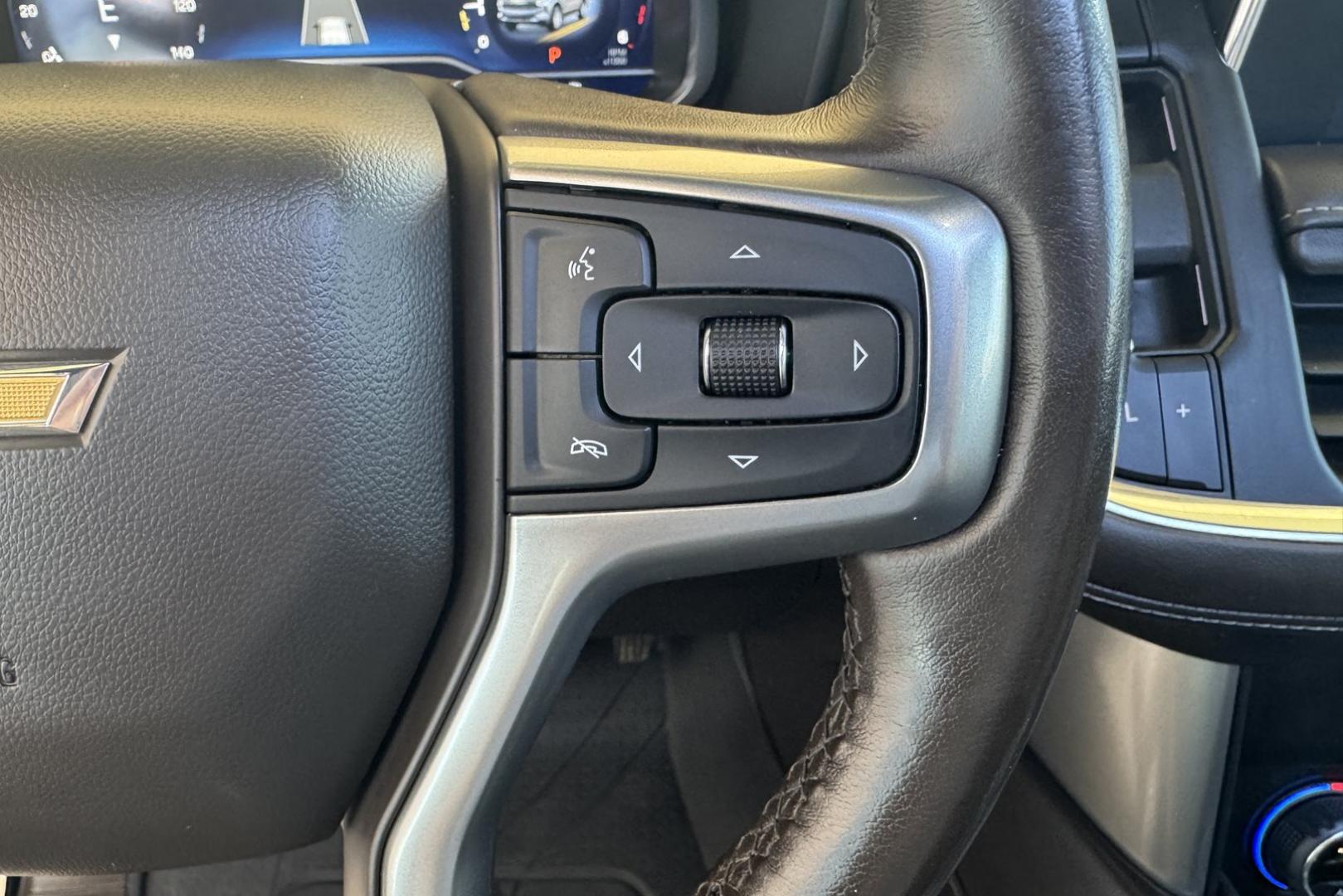 2022 Black /Jet Black Chevrolet Tahoe LT (1GNSKNKT6NR) with an 6 Cyl 3.0 Liter Turbo Diesel engine, Automatic 10 Speed transmission, located at 2304 W. Main St., Boise, ID, 83702, (208) 342-7777, 43.622105, -116.218658 - One Owner Idaho Tahoe! - Photo#10