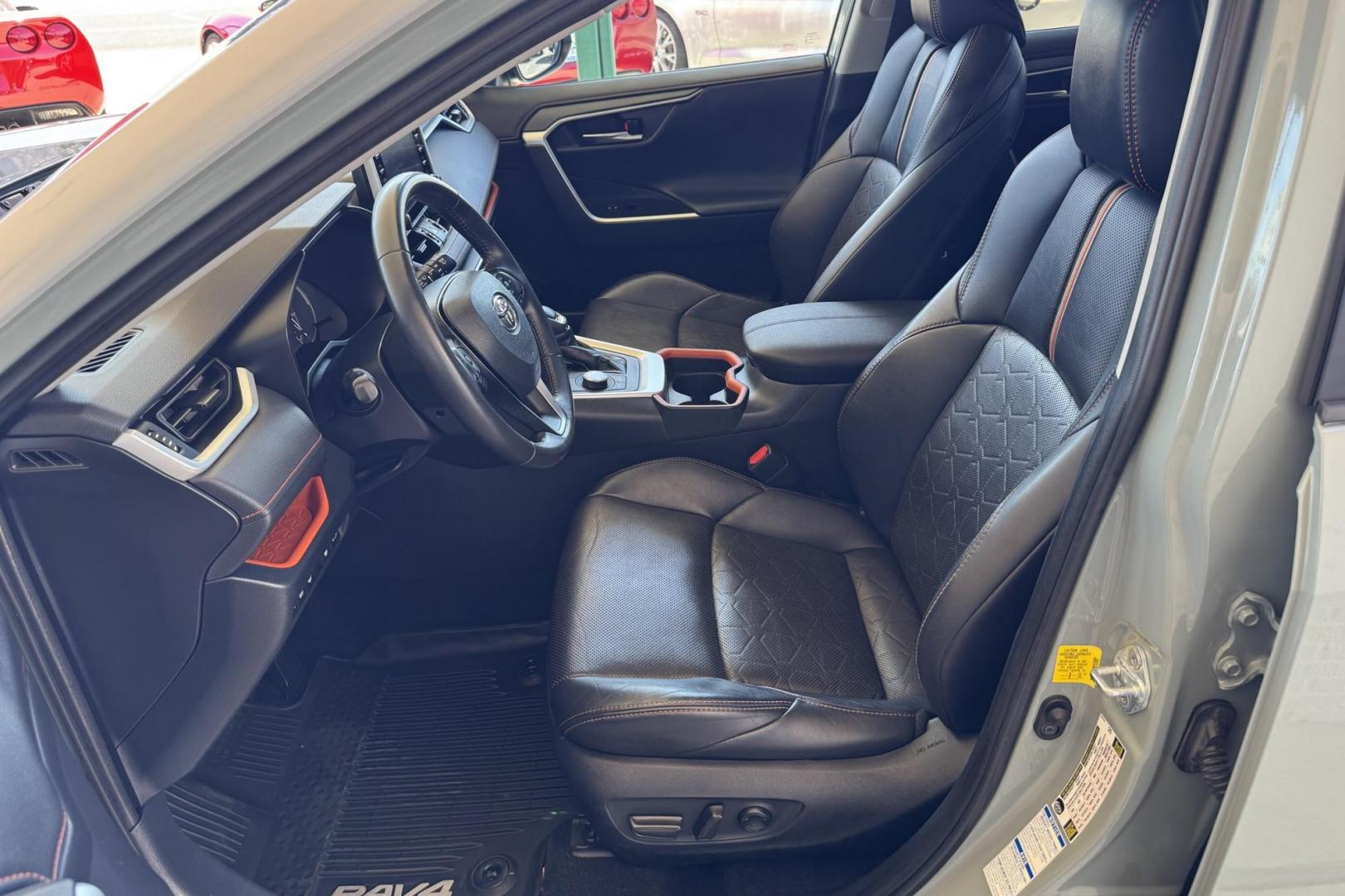 2019 Ice Edge Toyota RAV4 Adventure (2T3J1RFV7KC) with an 4 Cyl 2.5 Liter engine, Automatic 8 Speed transmission, located at 2304 W. Main St., Boise, ID, 83702, (208) 342-7777, 43.622105, -116.218658 - Ready For Adventure!? - Photo#12