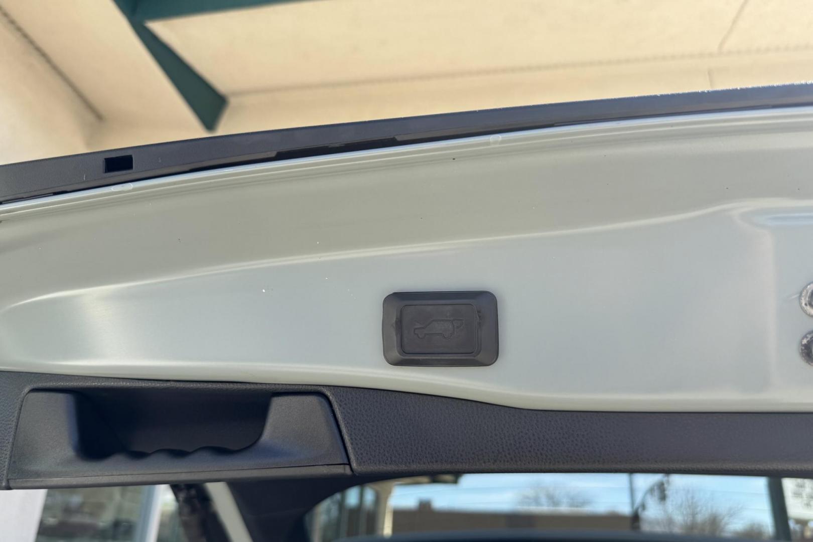 2019 Ice Edge Toyota RAV4 Adventure (2T3J1RFV7KC) with an 4 Cyl 2.5 Liter engine, Automatic 8 Speed transmission, located at 2304 W. Main St., Boise, ID, 83702, (208) 342-7777, 43.622105, -116.218658 - Ready For Adventure!? - Photo#24