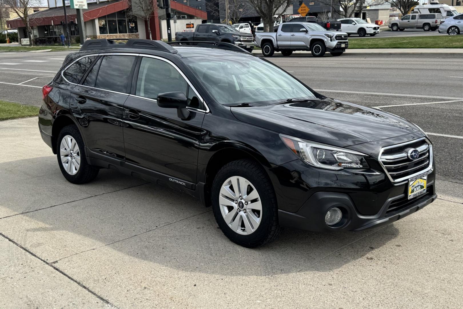 2019 Black /Black Subaru Outback Premium (4S4BSAFC8K3) with an H4 2.5 Liter engine, Automatic transmission, located at 2304 W. Main St., Boise, ID, 83702, (208) 342-7777, 43.622105, -116.218658 - Updated Alpine Head Unit! Apple Car Play/Android Auto, Back Up Camera, Heated Seats Too! - Photo#2