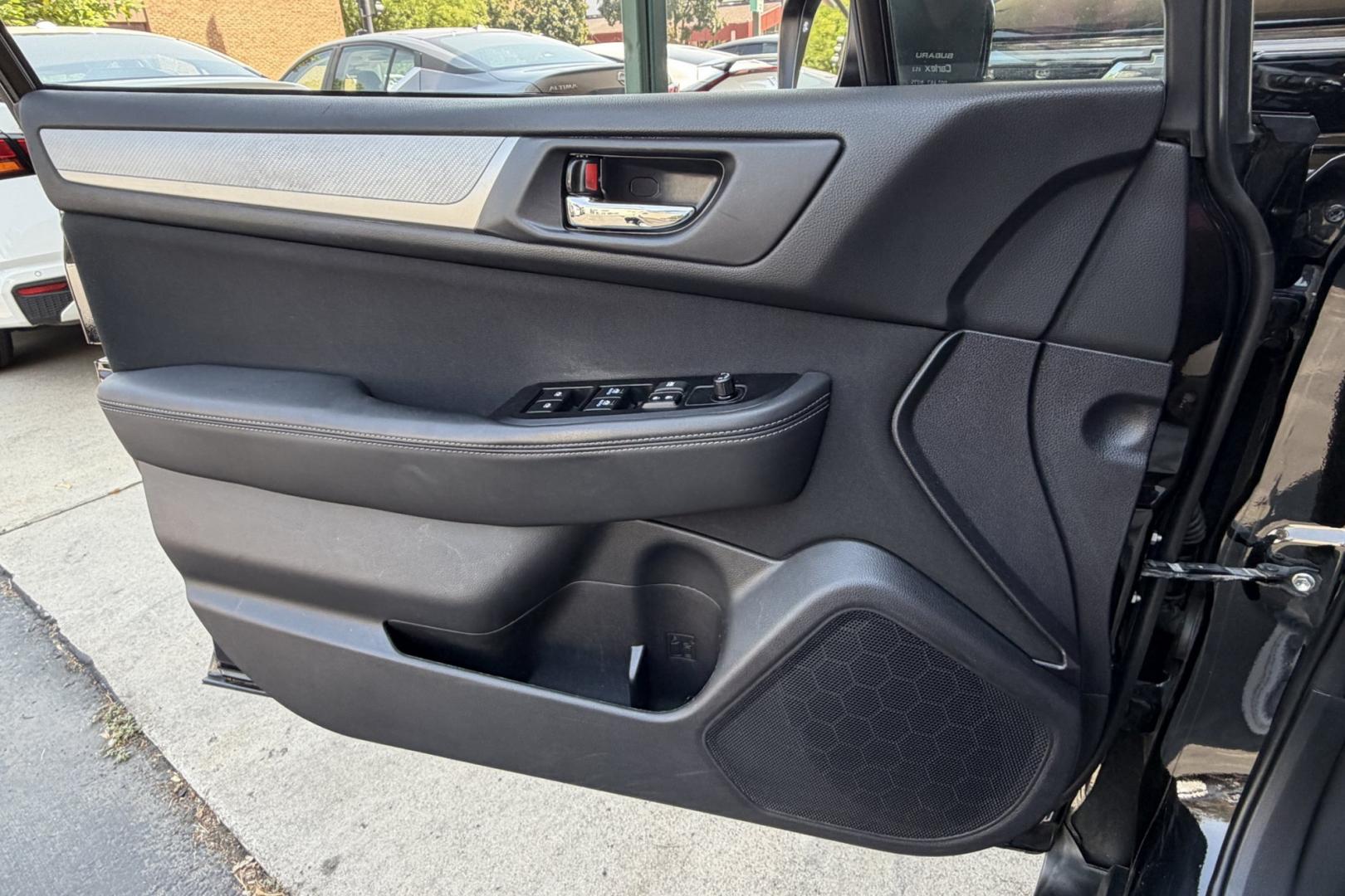 2019 Black /Black Subaru Outback Premium (4S4BSAFC8K3) with an H4 2.5 Liter engine, Automatic transmission, located at 2304 W. Main St., Boise, ID, 83702, (208) 342-7777, 43.622105, -116.218658 - Updated Alpine Head Unit! Apple Car Play/Android Auto, Back Up Camera, Heated Seats Too!- Photo#5