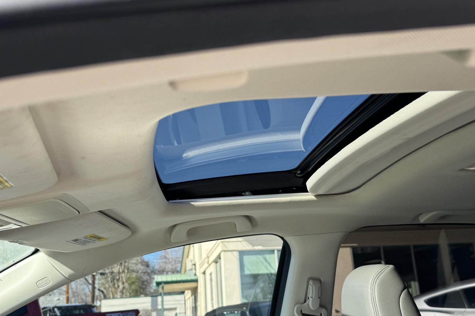 2016 Silver /Gray Honda CR-V EX-L (2HKRM4H76GH) with an 4 Cyl 2.4 Liter engine, Automatic transmission, located at 2304 W. Main St., Boise, ID, 83702, (208) 342-7777, 43.622105, -116.218658 - Extremely Clean CR-V EX-L With New Tires Too! - Photo#5