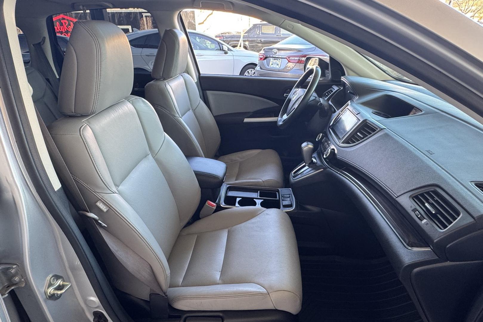 2016 Silver /Gray Honda CR-V EX-L (2HKRM4H76GH) with an 4 Cyl 2.4 Liter engine, Automatic transmission, located at 2304 W. Main St., Boise, ID, 83702, (208) 342-7777, 43.622105, -116.218658 - Extremely Clean CR-V EX-L With New Tires Too! - Photo#16