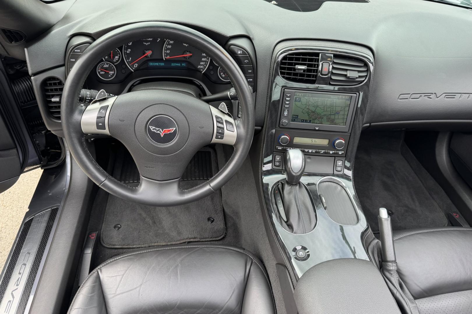 2011 Cyber Gray Metallic /Black Chevrolet Corvette 3LT (1G1YW2DW0B5) with an V8 6.2 Liter engine, Automatic 6 Speed transmission, located at 2304 W. Main St., Boise, ID, 83702, (208) 342-7777, 43.622105, -116.218658 - Stunning 3LT G/S With New Tires And Low Miles! - Photo#7