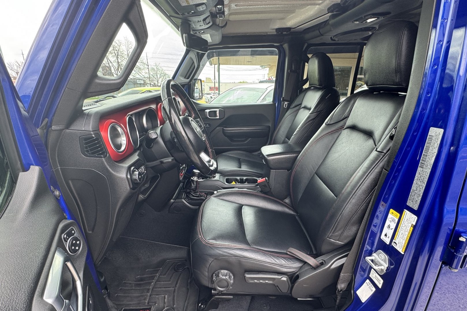 2018 Hydro Blue Pearl /Black Jeep Wrangler Unlimited Rubicon (1C4HJXFGXJW) with an V6 3.6 Liter engine, Automatic 8 Speed transmission, located at 2304 W. Main St., Boise, ID, 83702, (208) 342-7777, 43.622105, -116.218658 - Stunning And Capable Wrangler Rubicon! - Photo#6