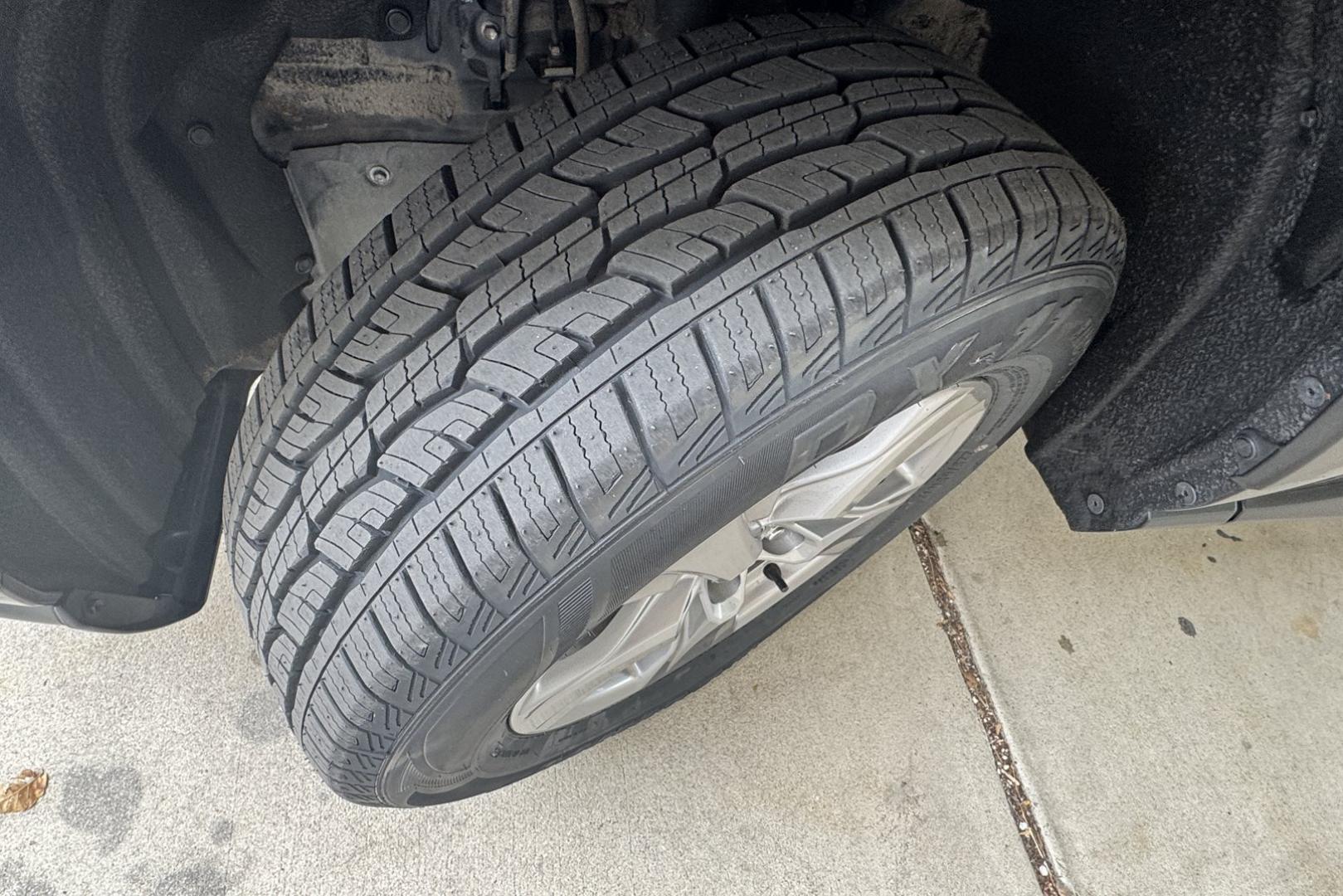 2022 Blue /Black Toyota RAV4 XLE (2T3P1RFV7NW) with an 4 Cyl 2.5 Liter engine, Automatic 8 Speed transmission, located at 2304 W. Main St., Boise, ID, 83702, (208) 342-7777, 43.622105, -116.218658 - All Wheel Drive RAV4! New Tires! Ready To Go! - Photo#12