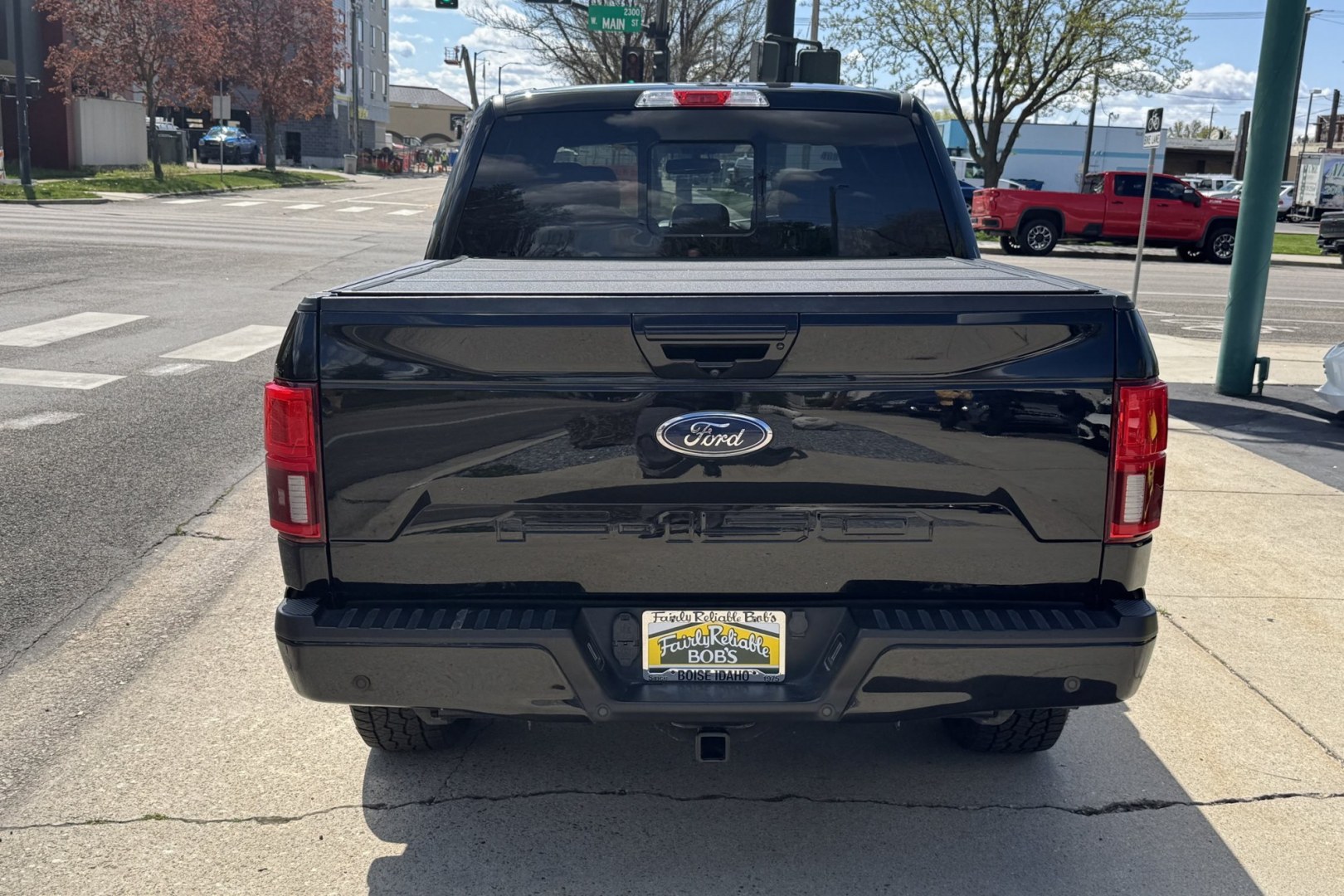 2019 Black /Black Ford F-150 Lariat (1FTEW1E57KK) with an V8 5.0 Liter engine, Automatic 10 Speed transmission, located at 2304 W. Main St., Boise, ID, 83702, (208) 342-7777, 43.622105, -116.218658 - Nicely Optioned And Ready To Go! - Photo#1
