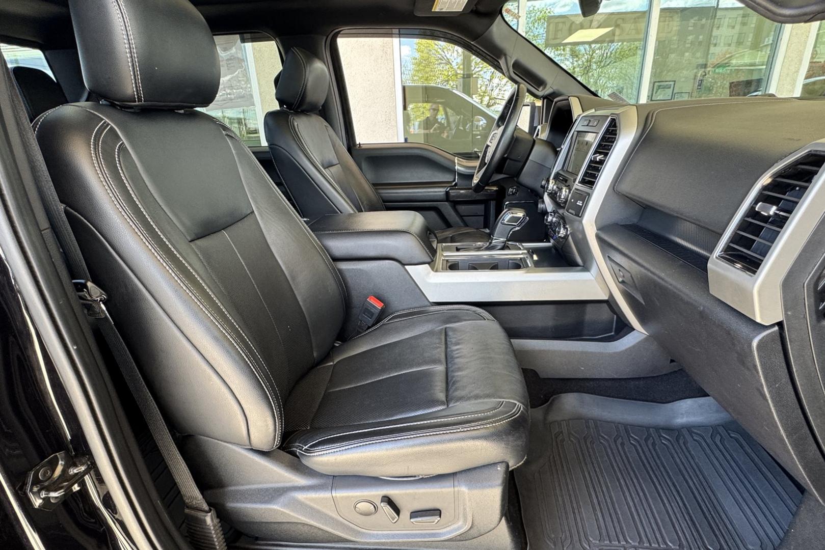 2019 Black /Black Ford F-150 Lariat (1FTEW1E57KK) with an V8 5.0 Liter engine, Automatic 10 Speed transmission, located at 2304 W. Main St., Boise, ID, 83702, (208) 342-7777, 43.622105, -116.218658 - Nicely Optioned And Ready To Go! - Photo#22