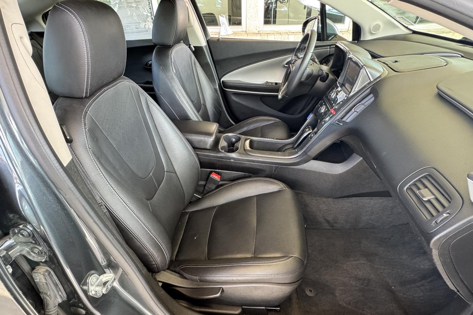 2013 Gray /Black Chevrolet Volt Premium (1G1RF6E48DU) with an 4 Cyl 1.4 Liter Hybrid engine, Automatic transmission, located at 2304 W. Main St., Boise, ID, 83702, (208) 342-7777, 43.622105, -116.218658 - Great Commuter Cars! Backup Camera, Heated Seats And More! - Photo#16