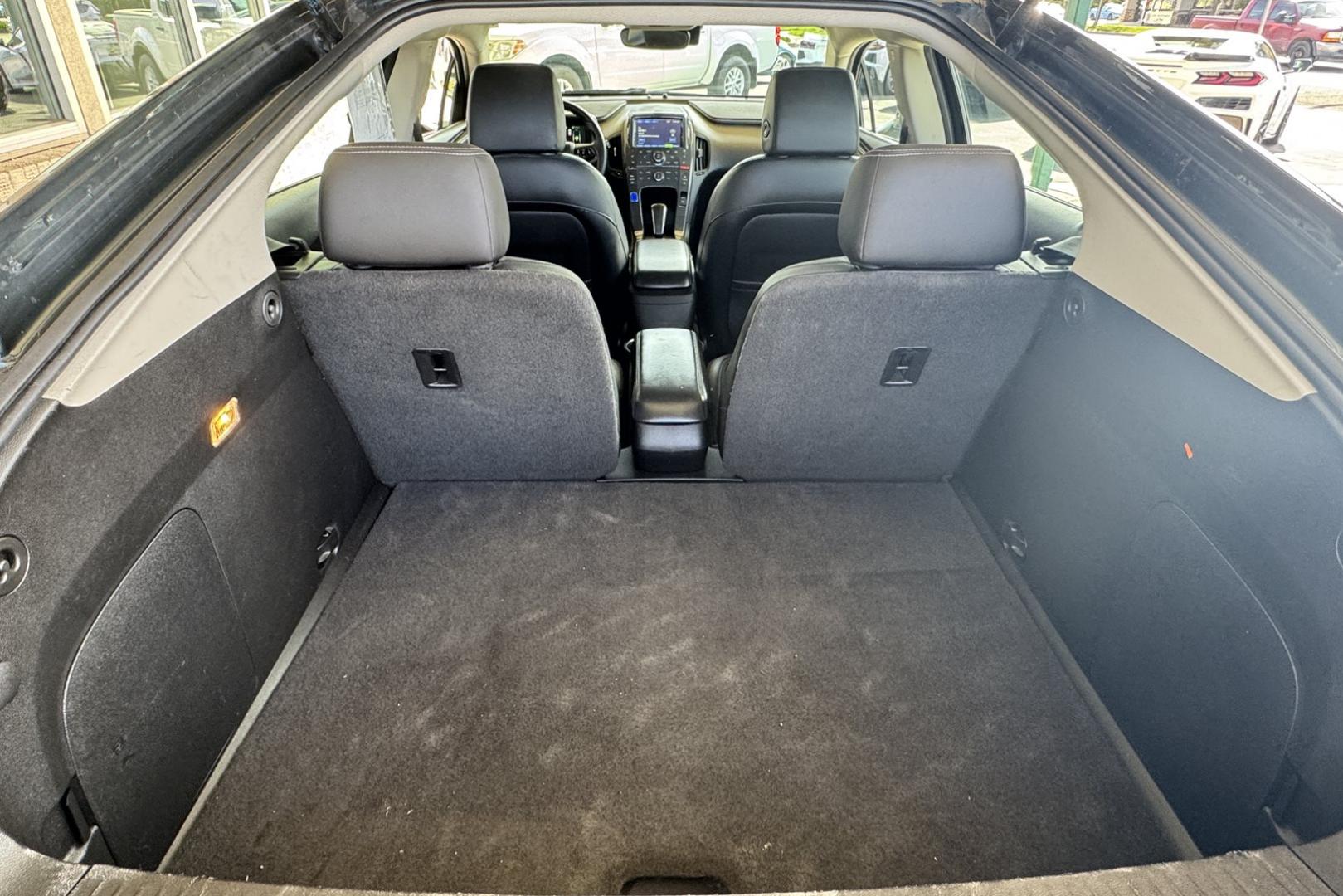 2013 Gray /Black Chevrolet Volt Premium (1G1RF6E48DU) with an 4 Cyl 1.4 Liter Hybrid engine, Automatic transmission, located at 2304 W. Main St., Boise, ID, 83702, (208) 342-7777, 43.622105, -116.218658 - Great Commuter Cars! Backup Camera, Heated Seats And More! - Photo#18