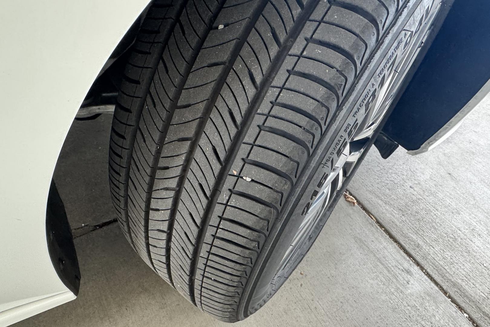 2025 White /Black Nissan Altima SV (1N4BL4DVXSN) with an 4 Cyl 2.5 Liter engine, Automatic transmission, located at 2304 W. Main St., Boise, ID, 83702, (208) 342-7777, 43.622105, -116.218658 - Remaining Factory Warranty! Loaded With Safety Features Too! - Photo#14