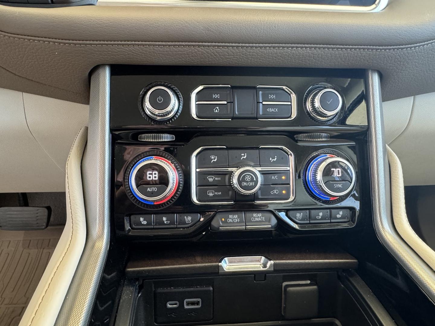 2022 Cayenne Red /Teak/Light Shale GMC Yukon Denali (1GKS2DKL4NR) with an V8 6.2 Liter engine, Automatic 10 Speed transmission, located at 2304 W. Main St., Boise, ID, 83702, (208) 342-7777, 43.622105, -116.218658 - Stunning 1 Owner, Idaho Owned Denali! - Photo#13