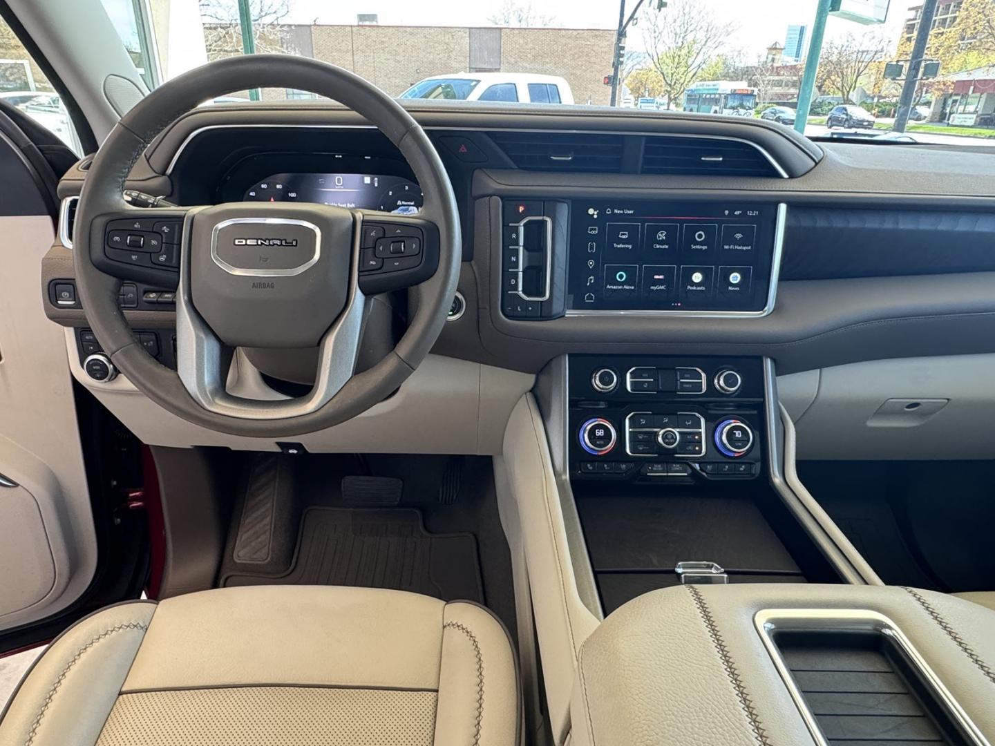 2022 Cayenne Red /Teak/Light Shale GMC Yukon Denali (1GKS2DKL4NR) with an V8 6.2 Liter engine, Automatic 10 Speed transmission, located at 2304 W. Main St., Boise, ID, 83702, (208) 342-7777, 43.622105, -116.218658 - Stunning 1 Owner, Idaho Owned Denali! - Photo#22