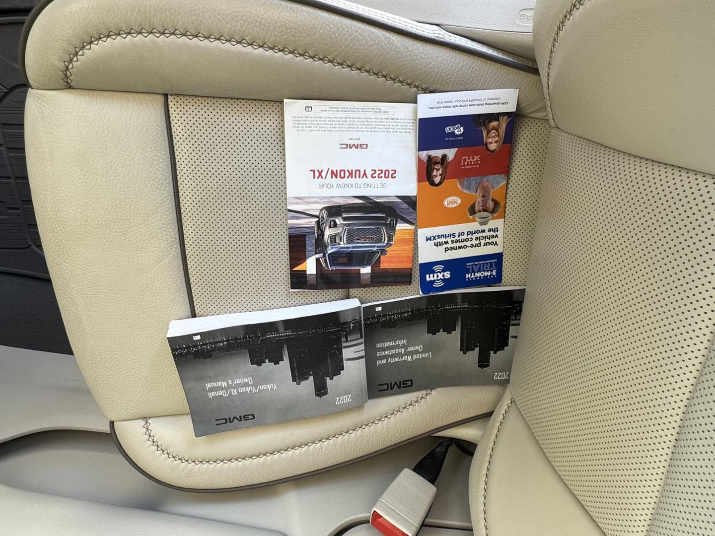 2022 Cayenne Red /Teak/Light Shale GMC Yukon Denali (1GKS2DKL4NR) with an V8 6.2 Liter engine, Automatic 10 Speed transmission, located at 2304 W. Main St., Boise, ID, 83702, (208) 342-7777, 43.622105, -116.218658 - Stunning 1 Owner, Idaho Owned Denali! - Photo#29