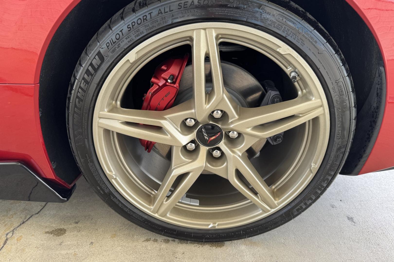 2021 Red Mist Metallic /Natural Dipped Chevrolet Corvette Stingray 2LT (1G1YB3D49M5) with an V8 6.2 Liter engine, Automatic 8 Speed transmission, located at 2304 W. Main St., Boise, ID, 83702, (208) 342-7777, 43.622105, -116.218658 - Stunning Red Mist Metallic Stingray Convertible! - Photo#23