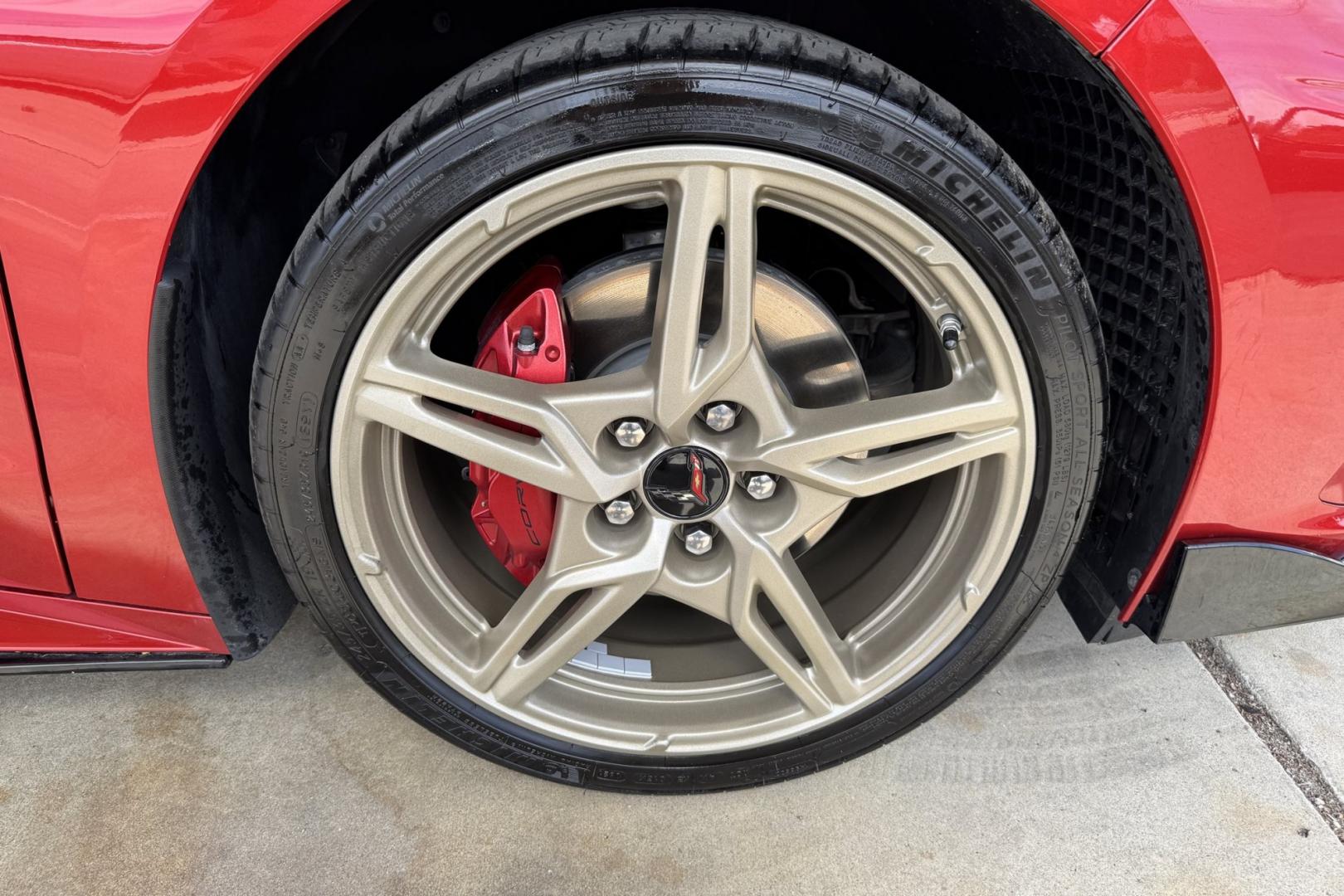 2021 Red Mist Metallic /Natural Dipped Chevrolet Corvette Stingray 2LT (1G1YB3D49M5) with an V8 6.2 Liter engine, Automatic 8 Speed transmission, located at 2304 W. Main St., Boise, ID, 83702, (208) 342-7777, 43.622105, -116.218658 - Stunning Red Mist Metallic Stingray Convertible! - Photo#25