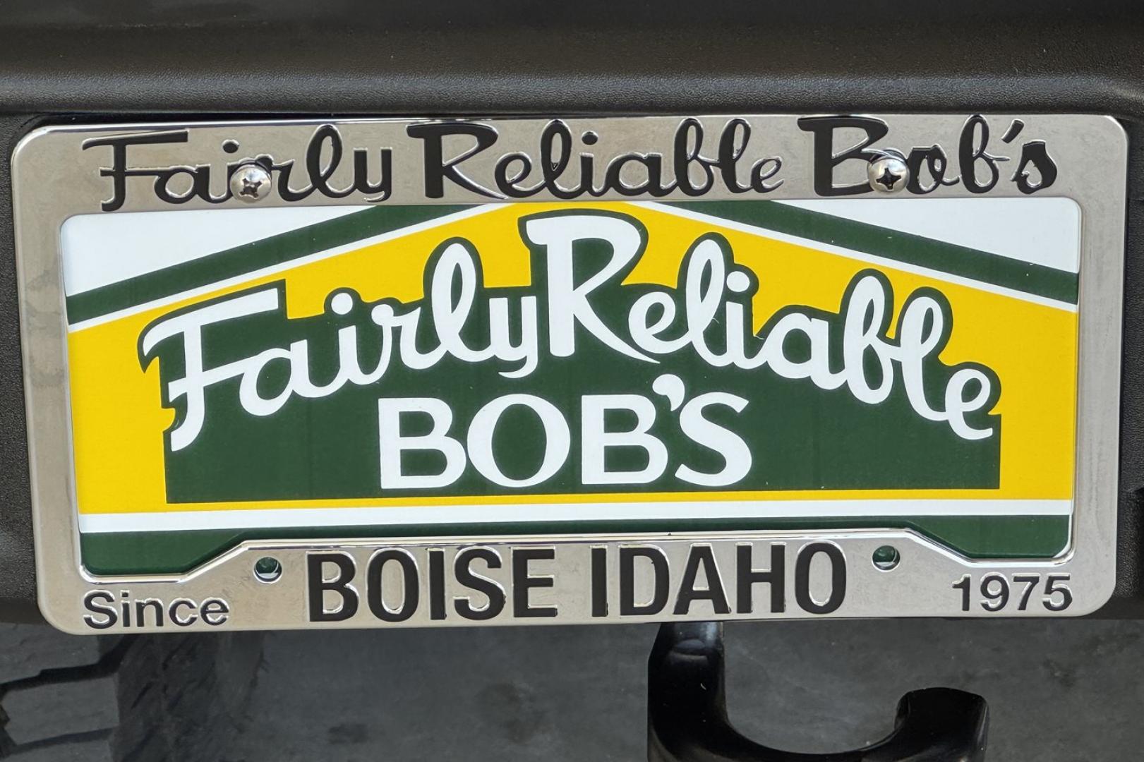 2018 Gray /Black Jeep Wrangler Unlimited Sport (1C4HJXDG1JW) with an V6 3.6 Liter engine, Automatic 8 Speed transmission, located at 2304 W. Main St., Boise, ID, 83702, (208) 342-7777, 43.622105, -116.218658 - Dinghy Tow Ready! - Photo#18