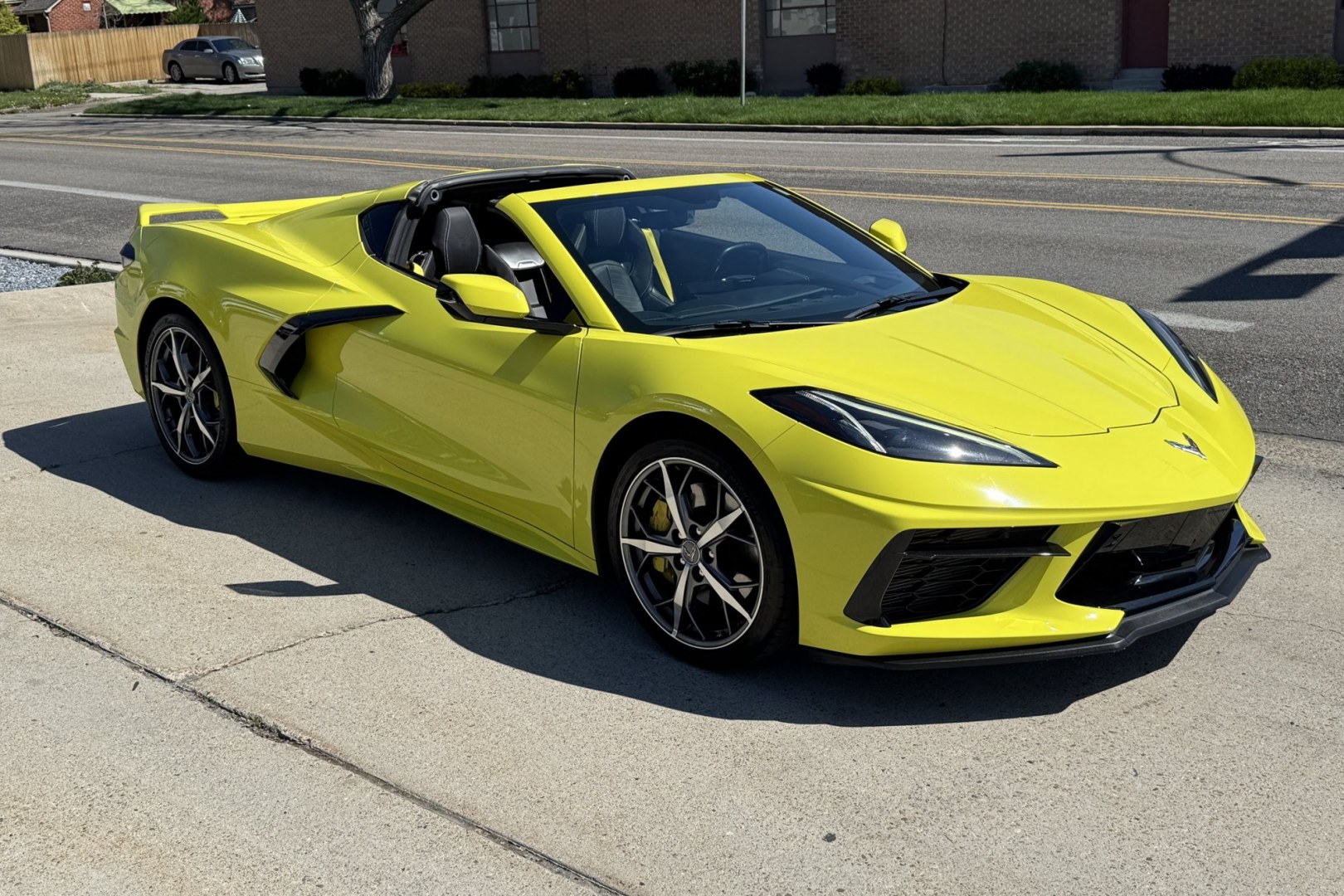2020 Velocity Yellow /Jet Black Chevrolet Corvette Stingray 3LT Z51 (1G1Y82D4XL5) with an V8 6.2 Liter engine, Automatic 8 Speed transmission, located at 2304 W. Main St., Boise, ID, 83702, (208) 342-7777, 43.622105, -116.218658 - Loaded And Stunning C8 Corvette Coupe! - Photo#2
