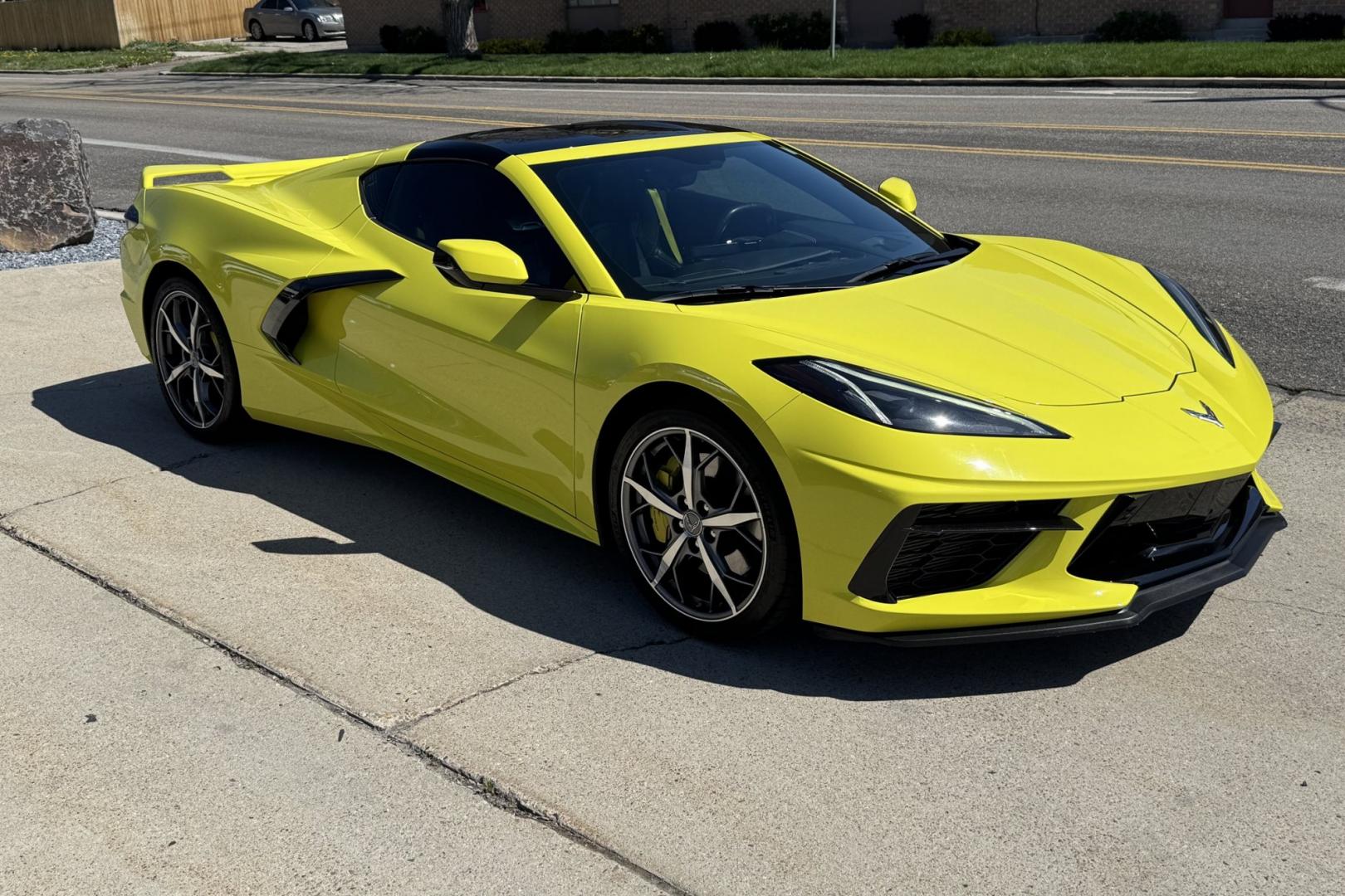 2020 Velocity Yellow /Jet Black Chevrolet Corvette Stingray 3LT Z51 (1G1Y82D4XL5) with an V8 6.2 Liter engine, Automatic 8 Speed transmission, located at 2304 W. Main St., Boise, ID, 83702, (208) 342-7777, 43.622105, -116.218658 - Loaded And Stunning C8 Corvette Coupe! - Photo#29