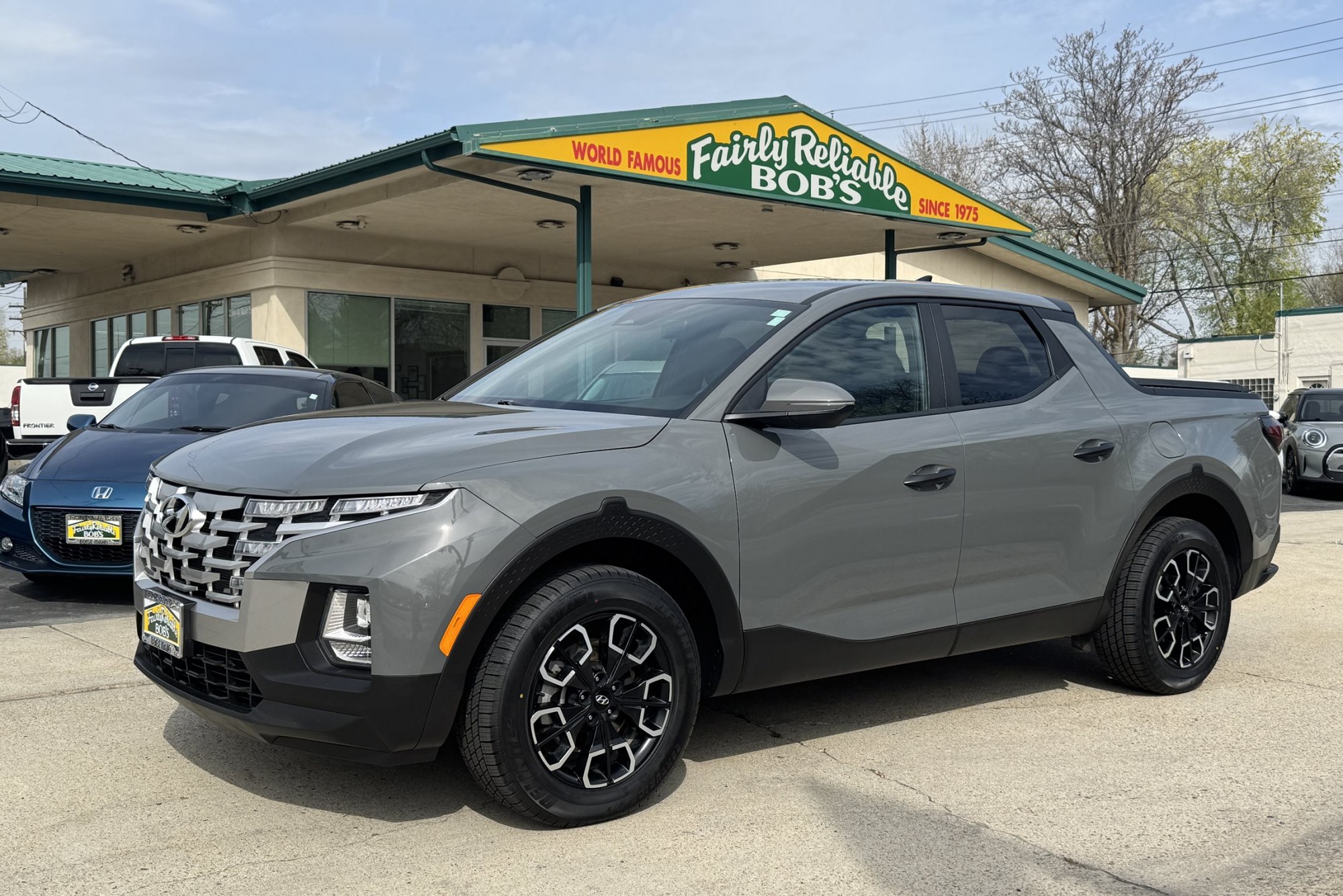 photo of 2022 Hyundai Santa Cruz SEL All Wheel Drive