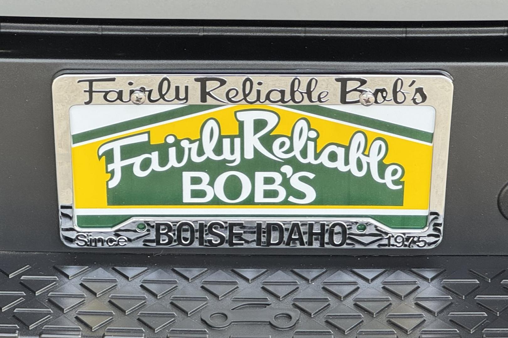 2022 Hampton Gray Metallic /Black Hyundai Santa Cruz SEL (5NTJBDAE9NH) with an 4 Cyl 2.5 Liter engine, Automatic 8 Speed transmission, located at 2304 W. Main St., Boise, ID, 83702, (208) 342-7777, 43.622105, -116.218658 - Truck, Passenger Vehicle And Fuel Economy All In One! - Photo#21