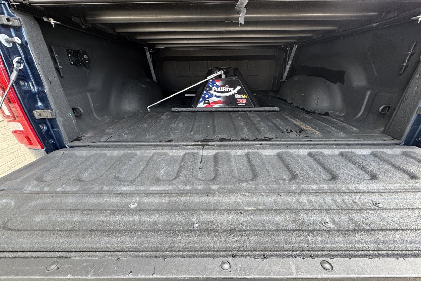 2021 Patriot Blue Pearl Coat /Black RAM 2500 Laramie (3C6UR5FLXMG) with an 6 Cyl 6.7 Liter Cummins Turbo Diesel engine, Automatic 6 Speed transmission, located at 2304 W. Main St., Boise, ID, 83702, (208) 342-7777, 43.622105, -116.218658 - Low Mileage And Well Cared For One Owner Idaho Truck! - Photo#18