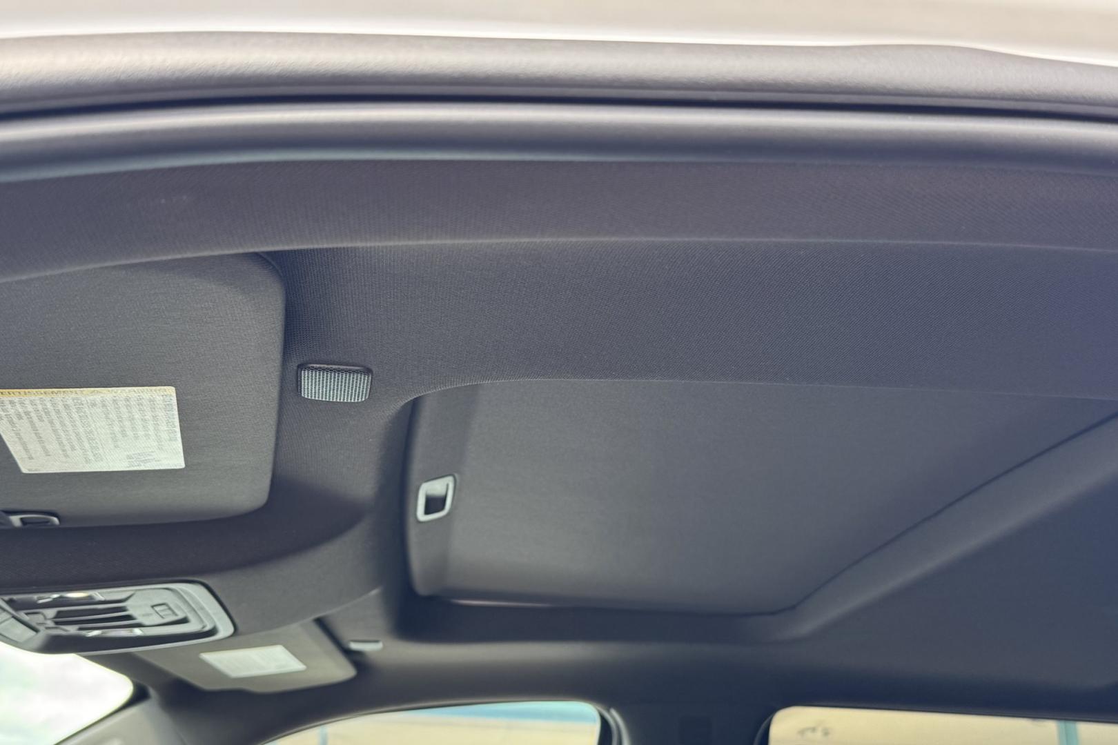 2022 White /Tobacco GMC Sierra Denali (1GTU9FET4NZ) with an 6 Cyl 3.0 Liter Duramax Turbo Diesel engine, Automatic 10 Speed transmission, located at 2304 W. Main St., Boise, ID, 83702, (208) 342-7777, 43.622105, -116.218658 - Duramax Powered Denali! New Tires And Ready To Go! - Photo#5