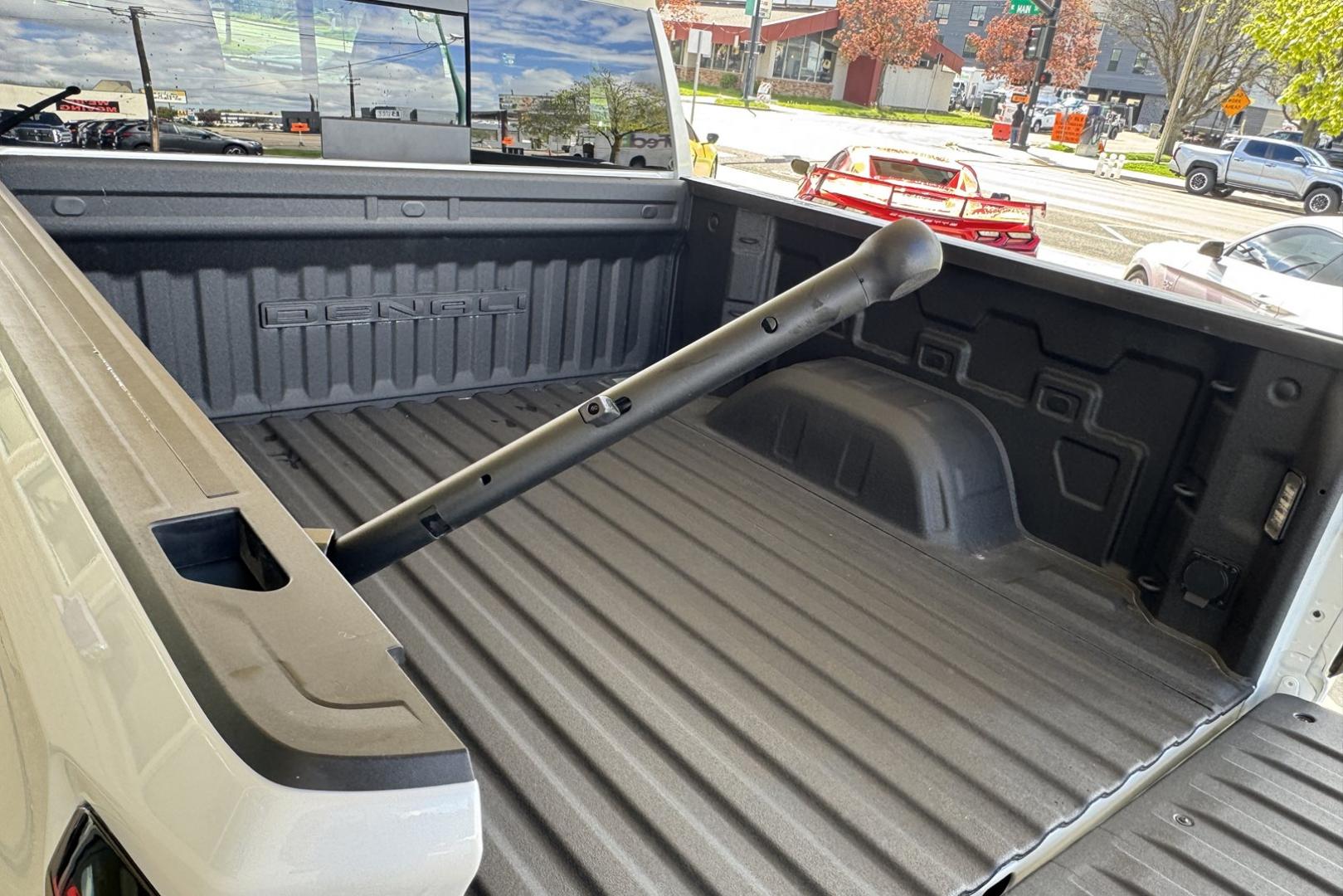 2022 White /Tobacco GMC Sierra Denali (1GTU9FET4NZ) with an 6 Cyl 3.0 Liter Duramax Turbo Diesel engine, Automatic 10 Speed transmission, located at 2304 W. Main St., Boise, ID, 83702, (208) 342-7777, 43.622105, -116.218658 - Duramax Powered Denali! New Tires And Ready To Go! - Photo#35