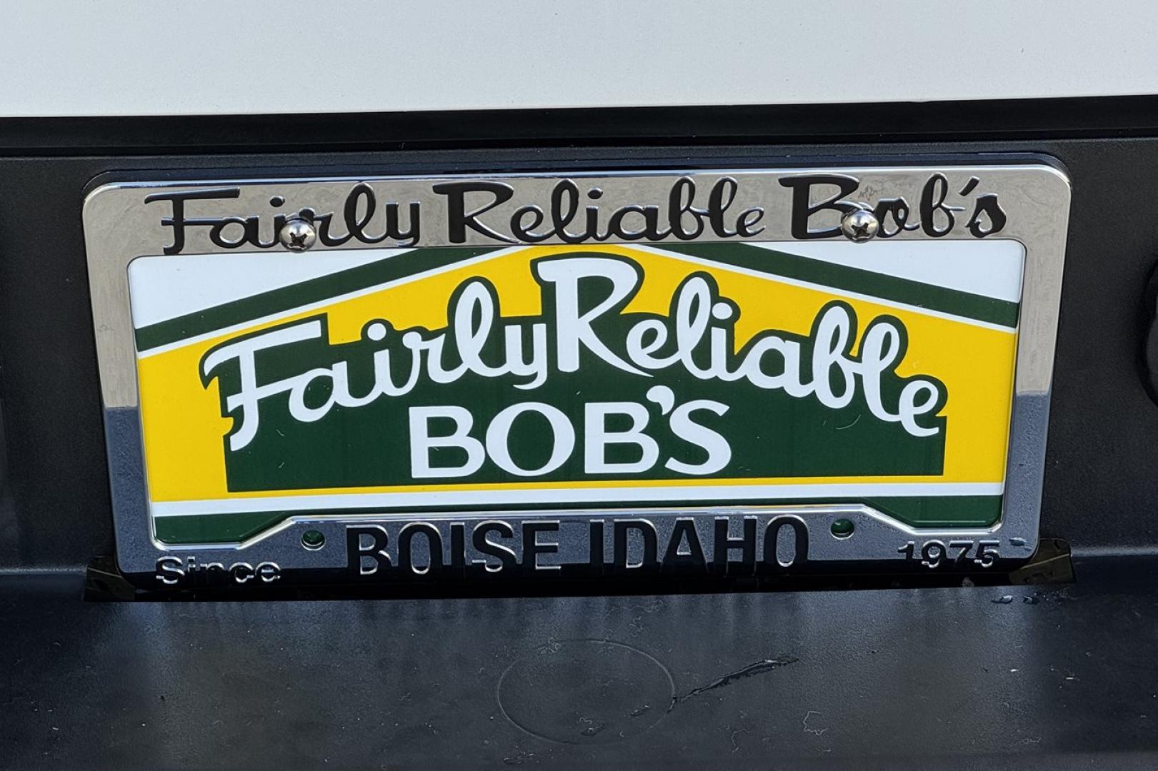 2022 White /Tobacco GMC Sierra Denali (1GTU9FET4NZ) with an 6 Cyl 3.0 Liter Duramax Turbo Diesel engine, Automatic 10 Speed transmission, located at 2304 W. Main St., Boise, ID, 83702, (208) 342-7777, 43.622105, -116.218658 - Duramax Powered Denali! New Tires And Ready To Go! - Photo#38