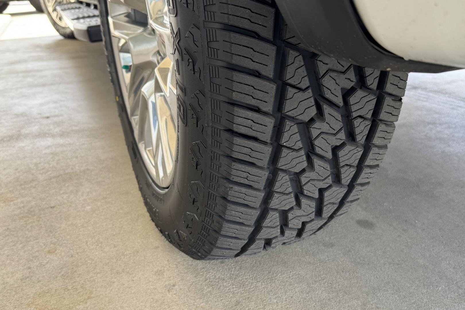 2022 White /Tobacco GMC Sierra Denali (1GTU9FET4NZ) with an 6 Cyl 3.0 Liter Duramax Turbo Diesel engine, Automatic 10 Speed transmission, located at 2304 W. Main St., Boise, ID, 83702, (208) 342-7777, 43.622105, -116.218658 - Duramax Powered Denali! New Tires And Ready To Go! - Photo#37