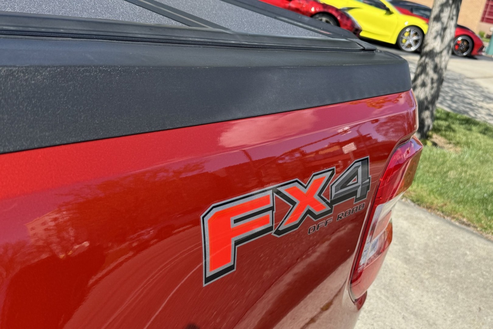 2024 Hot Pepper Red Metallic /Desert Brown Ford Maverick Lariat (3FTTW8S95RR) with an 4 Cyl 2.0 Liter Turbo engine, Automatic 8 Speed transmission, located at 2304 W. Main St., Boise, ID, 83702, (208) 342-7777, 43.622105, -116.218658 - New Tires! A Lot Of Safety Options And Great Fuel Economy! - Photo#4