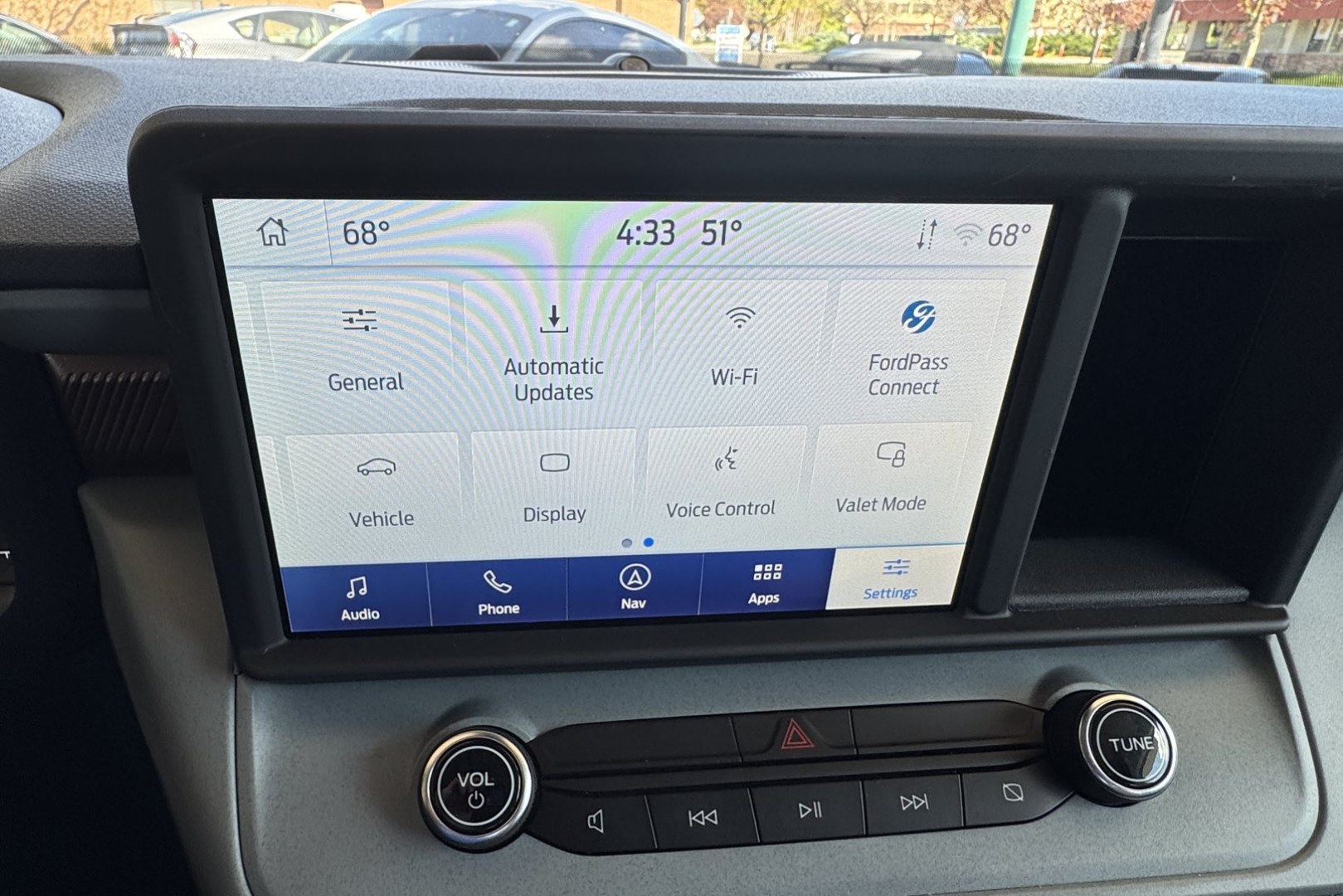 2024 Hot Pepper Red Metallic /Desert Brown Ford Maverick Lariat (3FTTW8S95RR) with an 4 Cyl 2.0 Liter Turbo engine, Automatic 8 Speed transmission, located at 2304 W. Main St., Boise, ID, 83702, (208) 342-7777, 43.622105, -116.218658 - New Tires! A Lot Of Safety Options And Great Fuel Economy! - Photo#8