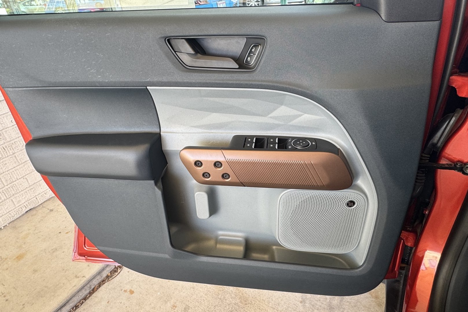 2024 Hot Pepper Red Metallic /Desert Brown Ford Maverick Lariat (3FTTW8S95RR) with an 4 Cyl 2.0 Liter Turbo engine, Automatic 8 Speed transmission, located at 2304 W. Main St., Boise, ID, 83702, (208) 342-7777, 43.622105, -116.218658 - New Tires! A Lot Of Safety Options And Great Fuel Economy! - Photo#9