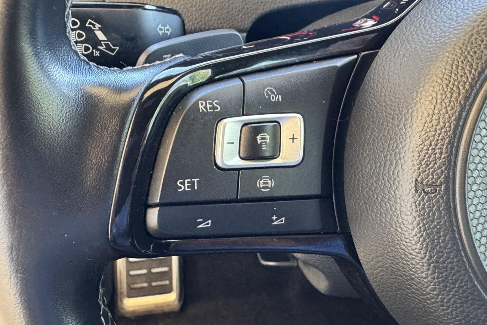 2019 White /Black Volkswagen Golf R 4MOTION (WVWVA7AU9KW) with an 4 Cyl 2.0 Liter Turbo engine, Automatick 7 Speed DSG transmission, located at 2304 W. Main St., Boise, ID, 83702, (208) 342-7777, 43.622105, -116.218658 - Hard To Find! A Blast To Drive! - Photo#9