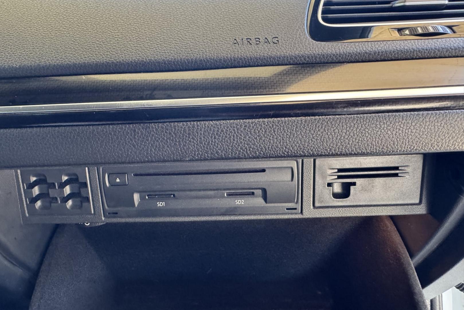 2019 White /Black Volkswagen Golf R 4MOTION (WVWVA7AU9KW) with an 4 Cyl 2.0 Liter Turbo engine, Automatick 7 Speed DSG transmission, located at 2304 W. Main St., Boise, ID, 83702, (208) 342-7777, 43.622105, -116.218658 - Hard To Find! A Blast To Drive! - Photo#22