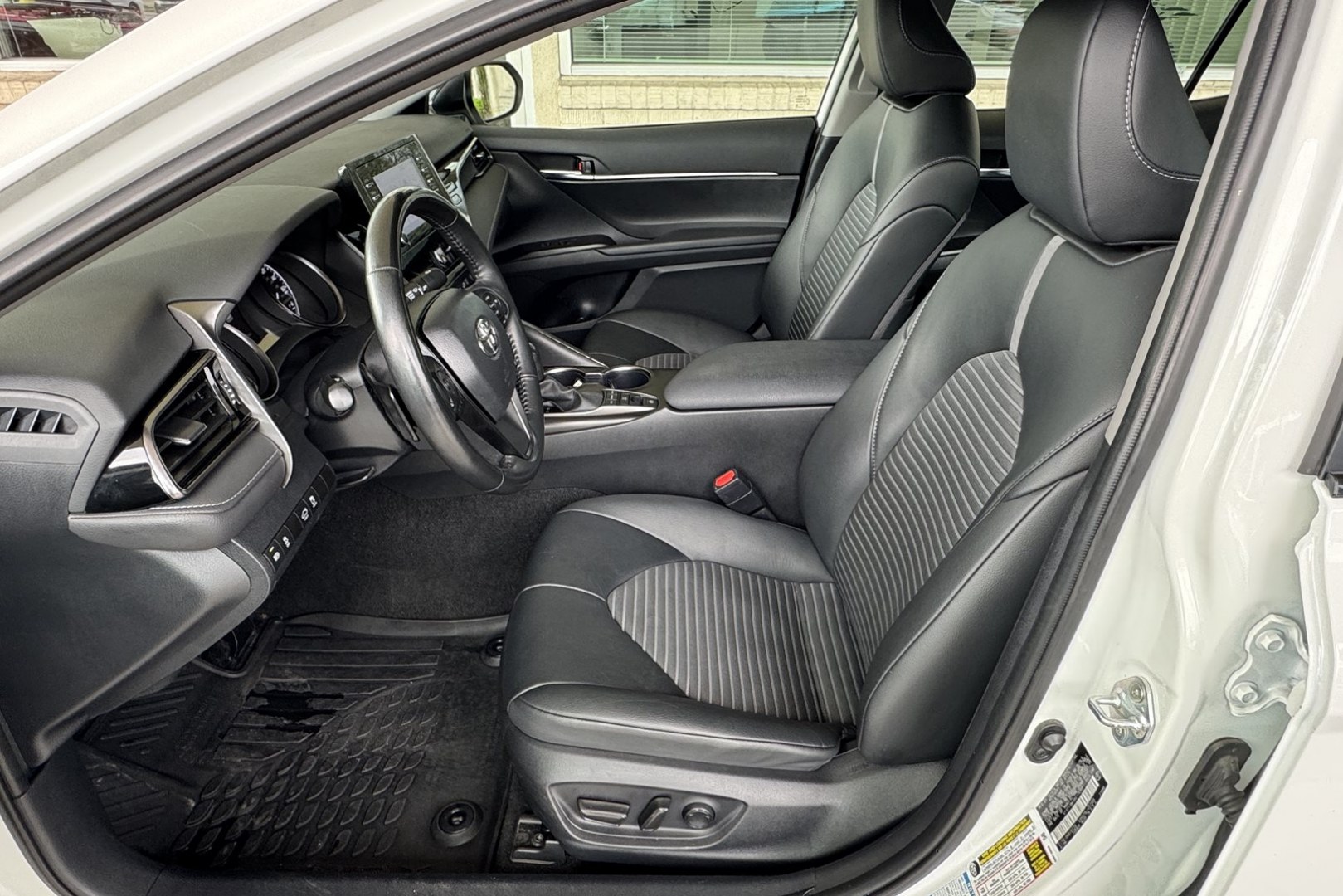 2024 White /Black Toyota Camry SE Nightshade (4T1T11BKXRU) with an 4 Cyl 2.5 Liter engine, Automatic 8 Speed transmission, located at 2304 W. Main St., Boise, ID, 83702, (208) 342-7777, 43.622105, -116.218658 - All Wheel Drive Camry! Remaining Factory Warranty! - Photo#10