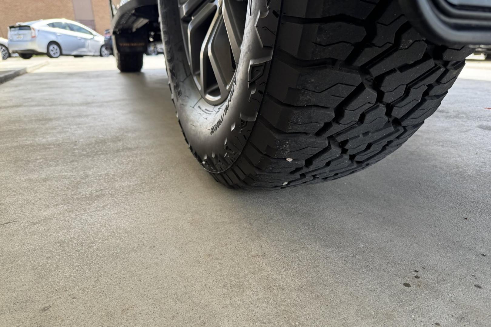 2024 Oxford White /Gray Ford F-150 Tremor (1FTFW4L80RF) with an V6 3.5 Liter Twin Turbo engine, Automatic 10 Speed transmission, located at 2304 W. Main St., Boise, ID, 83702, (208) 342-7777, 43.622105, -116.218658 - Photo#25