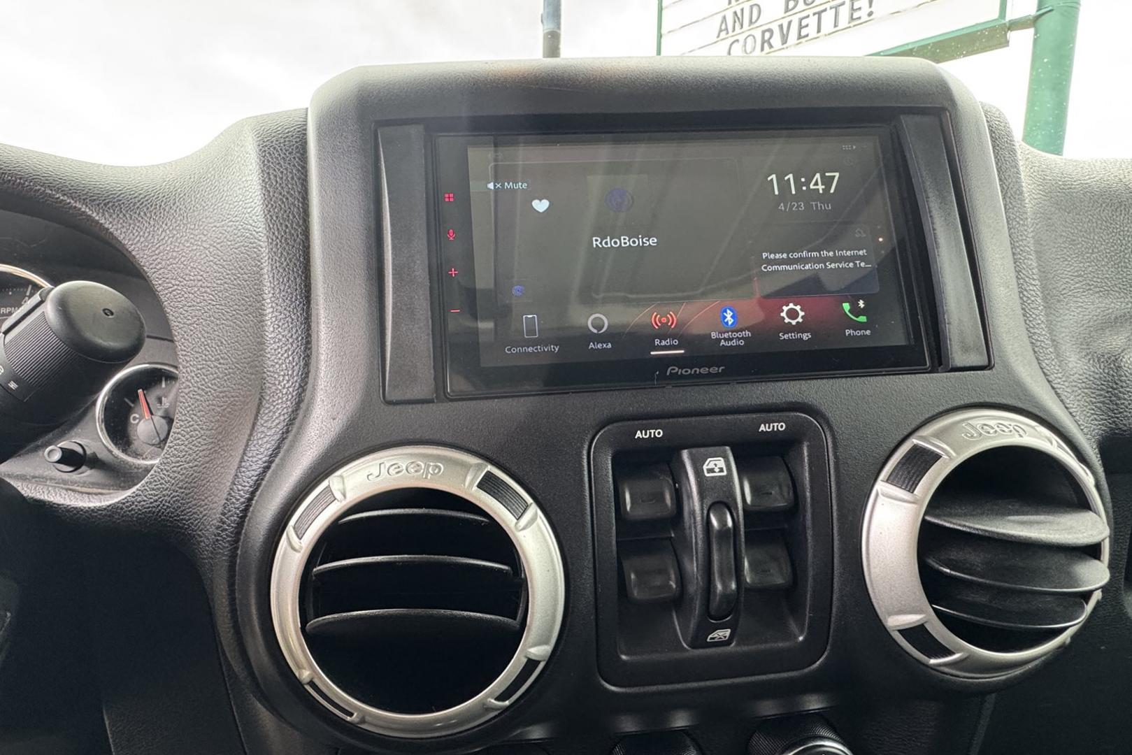 2018 Gray /Black Jeep Wrangler Unlimited Sahara (1C4HJWEG3JL) with an V6 3.6 Liter engine, Automatic transmission, located at 2304 W. Main St., Boise, ID, 83702, (208) 342-7777, 43.622105, -116.218658 - New Tires! Hard Top Too! - Photo#10