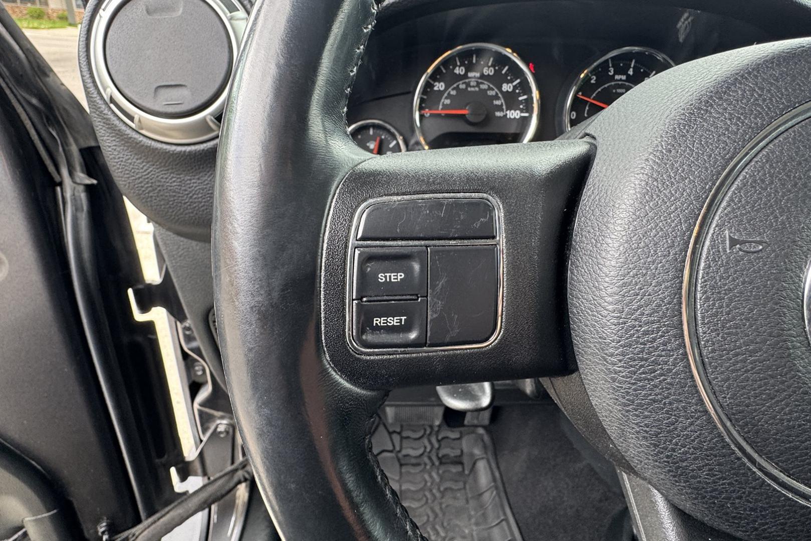 2018 Gray /Black Jeep Wrangler Unlimited Sahara (1C4HJWEG3JL) with an V6 3.6 Liter engine, Automatic transmission, located at 2304 W. Main St., Boise, ID, 83702, (208) 342-7777, 43.622105, -116.218658 - New Tires! Hard Top Too! - Photo#8