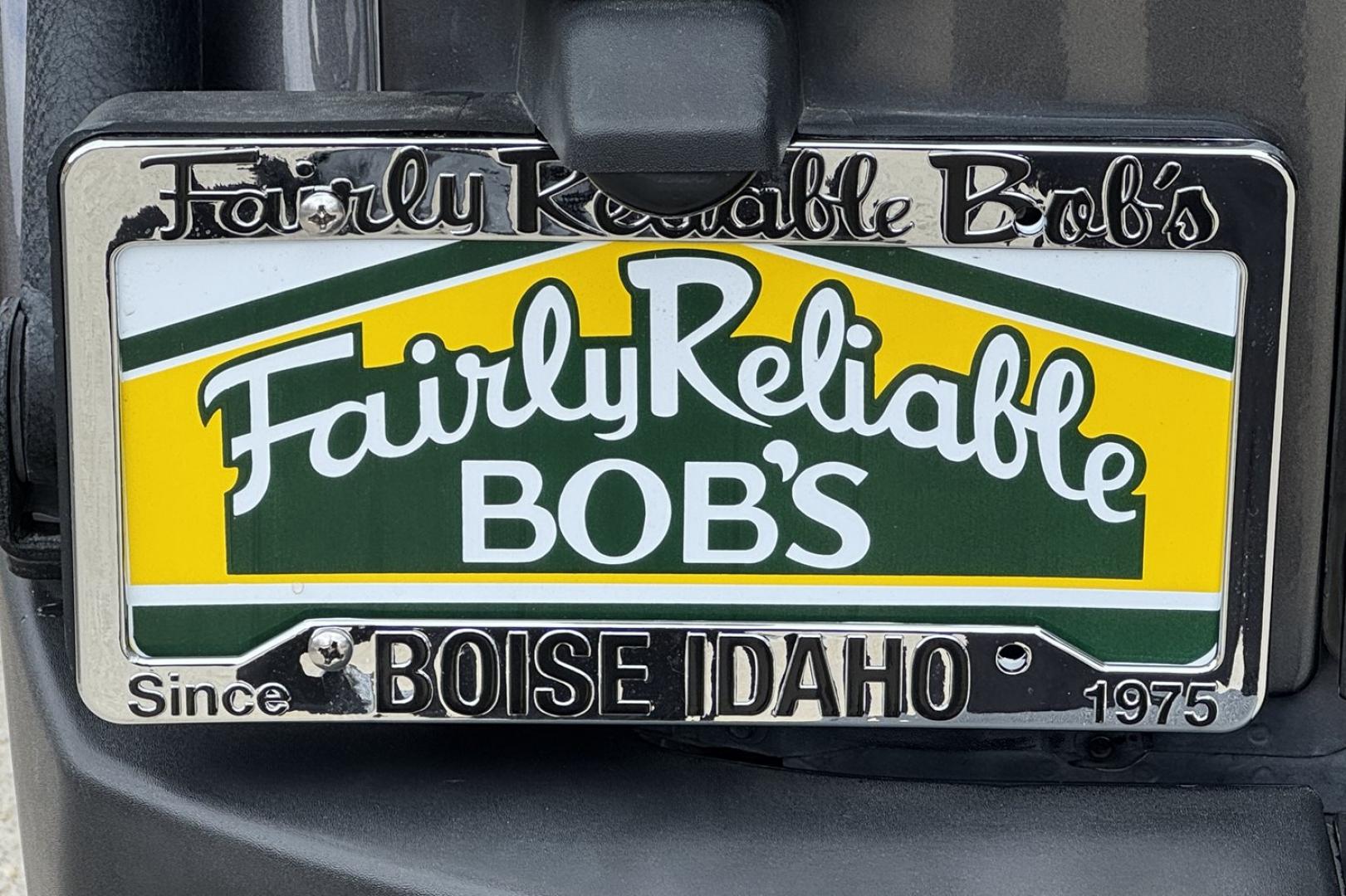 2018 Gray /Black Jeep Wrangler Unlimited Sahara (1C4HJWEG3JL) with an V6 3.6 Liter engine, Automatic transmission, located at 2304 W. Main St., Boise, ID, 83702, (208) 342-7777, 43.622105, -116.218658 - New Tires! Hard Top Too! - Photo#17