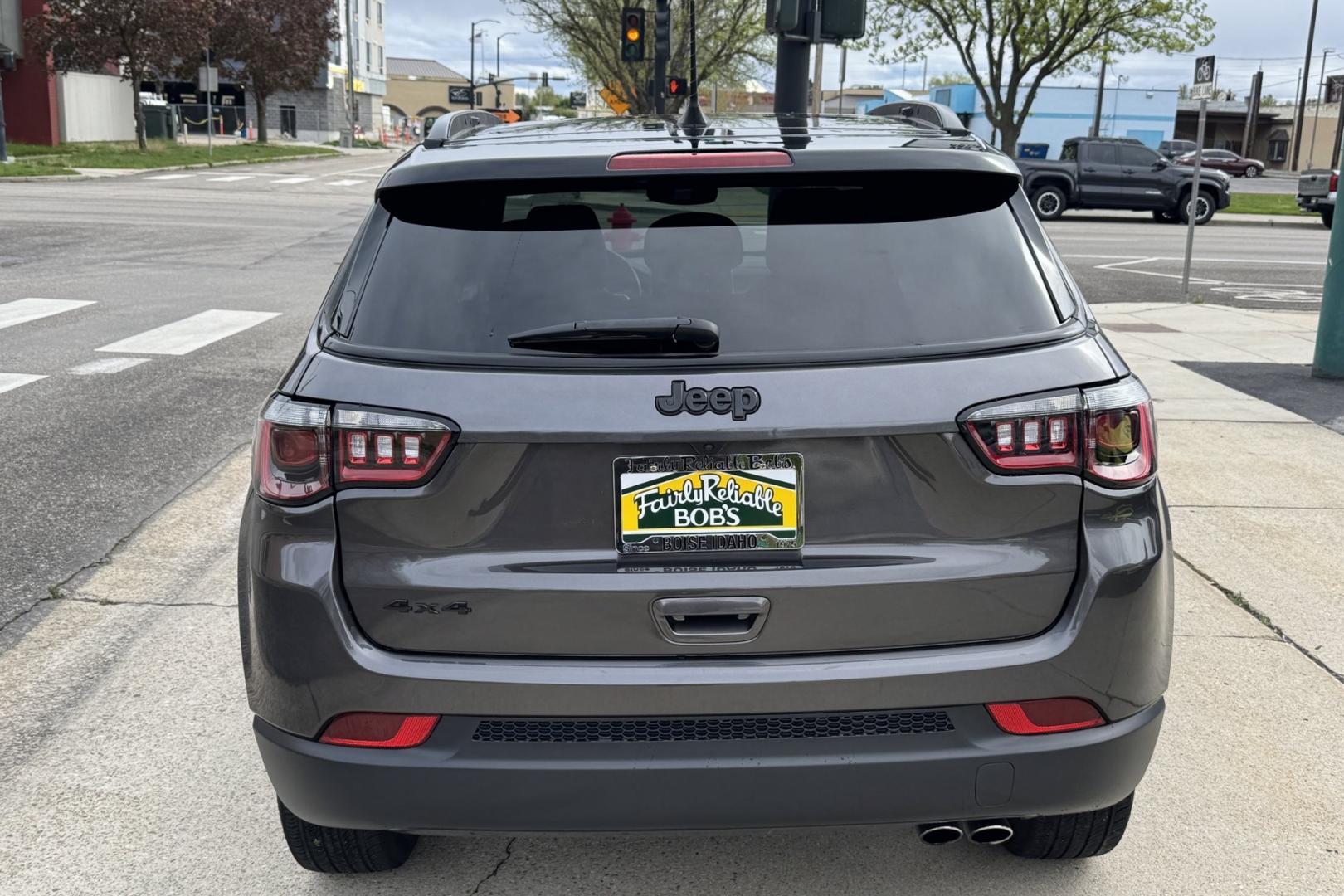 2022 Granite Crystal Metallic /Black Jeep Compass Altitude (3C4NJDBBXNT) with an 4 Cyl 2.4 Liter engine, Automatic 9 Speed transmission, located at 2304 W. Main St., Boise, ID, 83702, (208) 342-7777, 43.622105, -116.218658 - Photo#1