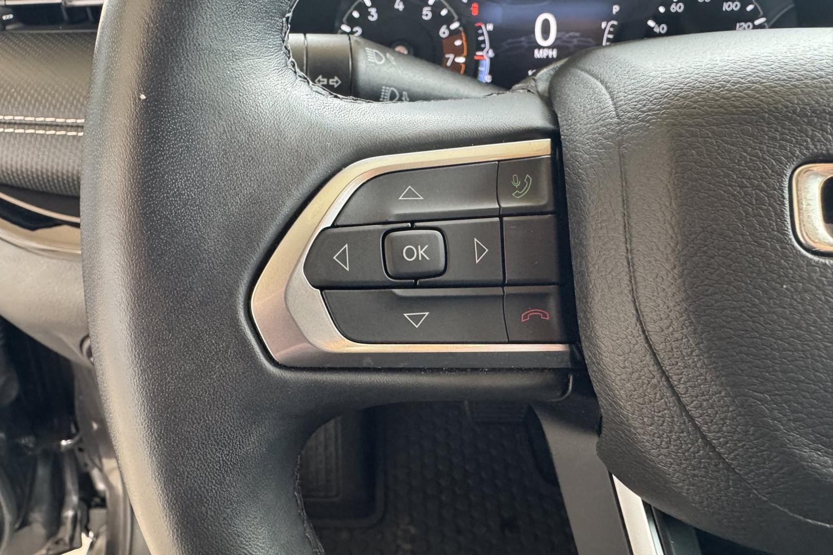 2022 Granite Crystal Metallic /Black Jeep Compass Altitude (3C4NJDBBXNT) with an 4 Cyl 2.4 Liter engine, Automatic 9 Speed transmission, located at 2304 W. Main St., Boise, ID, 83702, (208) 342-7777, 43.622105, -116.218658 - Photo#10