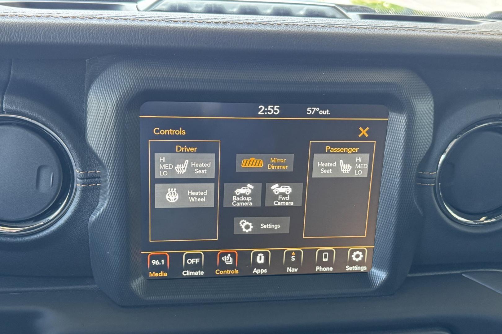 2023 Sting Gray /Black Jeep Wrangler Unlimited Sahara High Altitude (1C4JJXP64PW) with an 4 Cyl 2.0 Liter Hybrid Turbo engine, Automatic 8 Speed transmission, located at 2304 W. Main St., Boise, ID, 83702, (208) 342-7777, 43.622105, -116.218658 - Ready To Play And Get Great Fuel Economy! - Photo#4