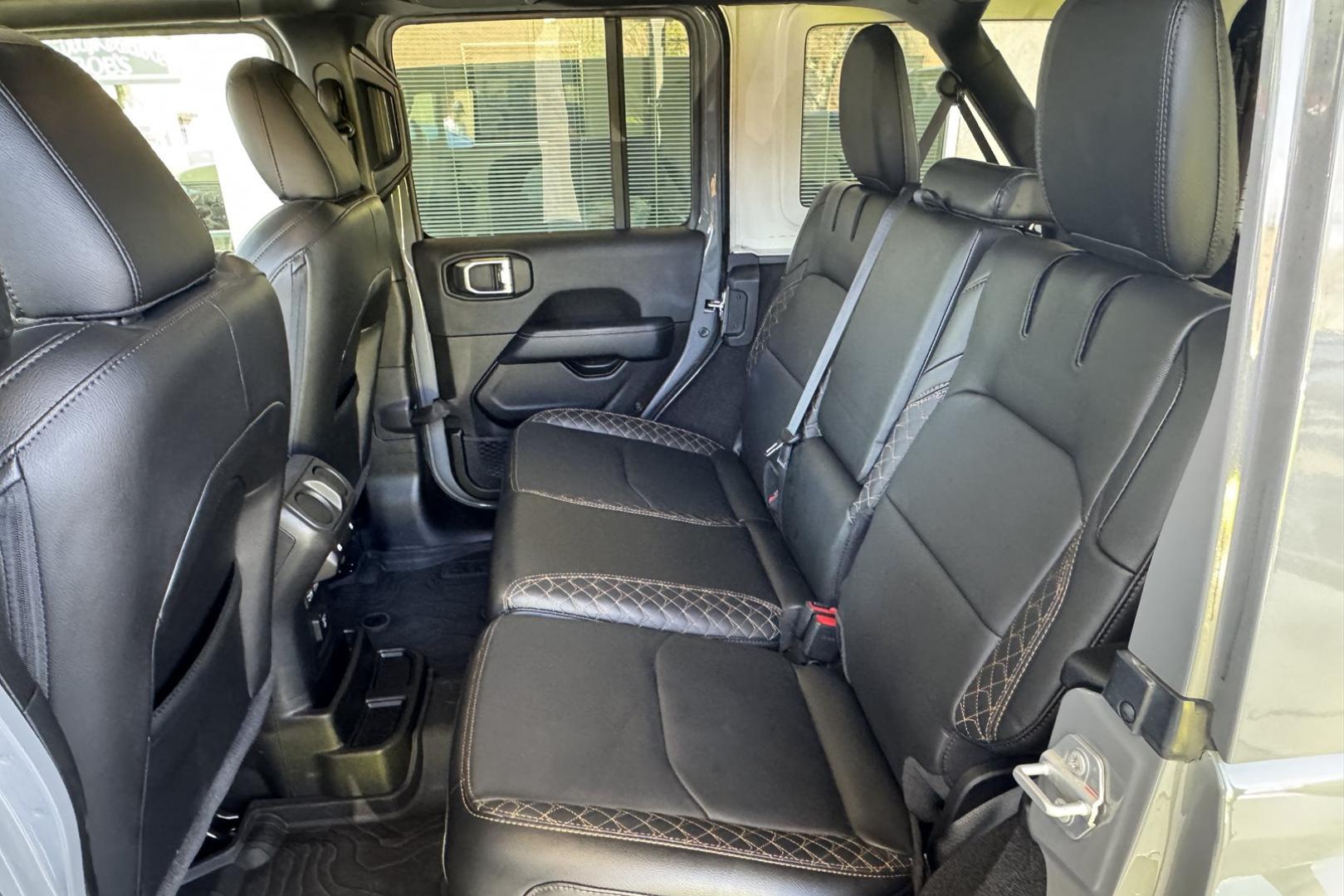 2023 Sting Gray /Black Jeep Wrangler Unlimited Sahara High Altitude (1C4JJXP64PW) with an 4 Cyl 2.0 Liter Hybrid Turbo engine, Automatic 8 Speed transmission, located at 2304 W. Main St., Boise, ID, 83702, (208) 342-7777, 43.622105, -116.218658 - Ready To Play And Get Great Fuel Economy! - Photo#12