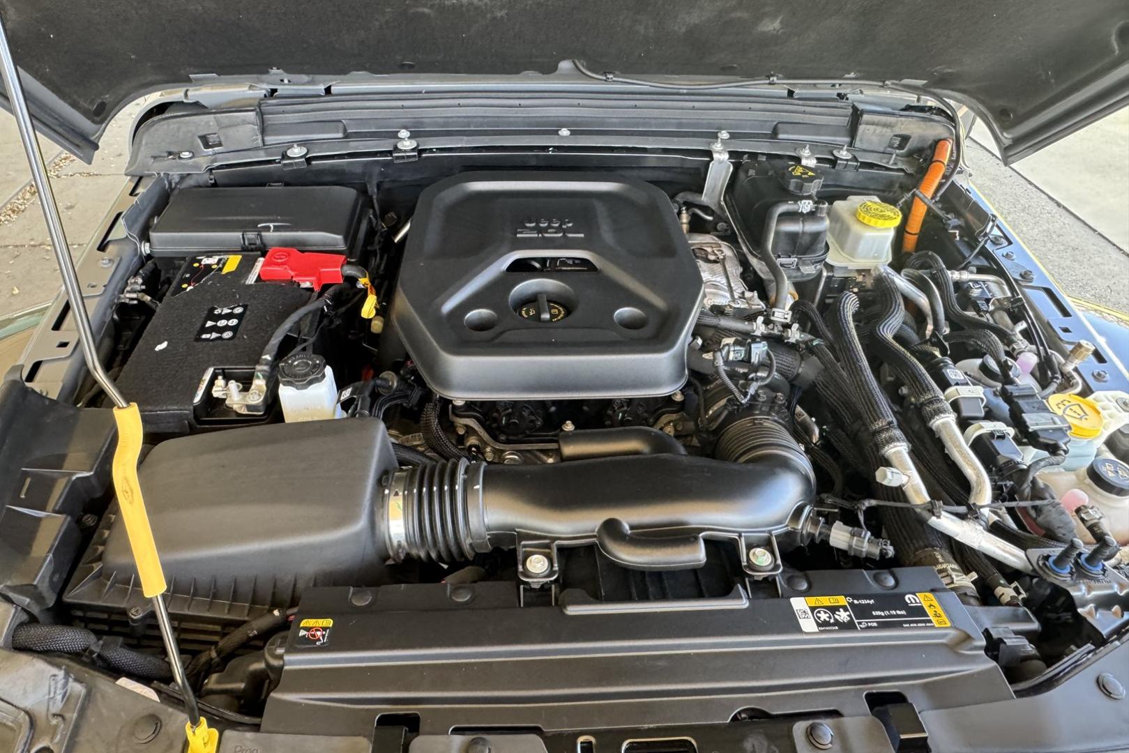 2023 Sting Gray /Black Jeep Wrangler Unlimited Sahara High Altitude (1C4JJXP64PW) with an 4 Cyl 2.0 Liter Hybrid Turbo engine, Automatic 8 Speed transmission, located at 2304 W. Main St., Boise, ID, 83702, (208) 342-7777, 43.622105, -116.218658 - Ready To Play And Get Great Fuel Economy! - Photo#16